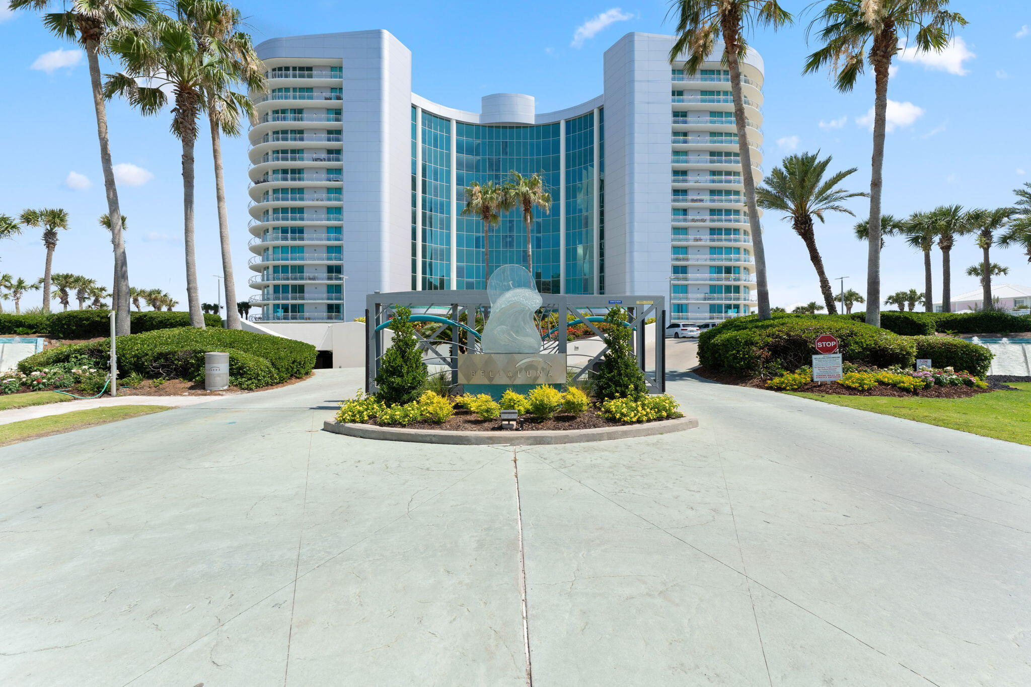 Bella Luna Condos - Residential