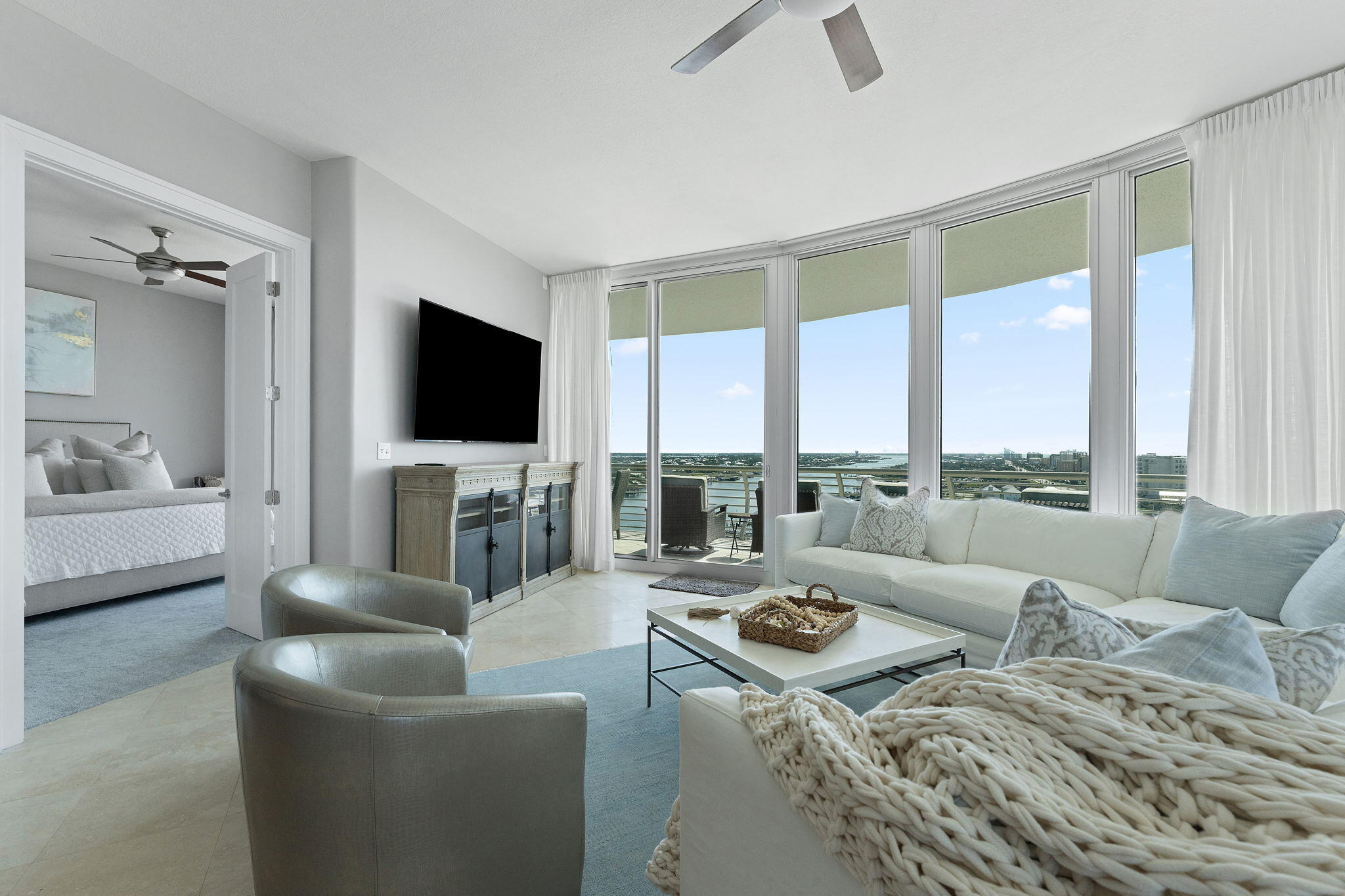 Bella Luna Condos - Residential