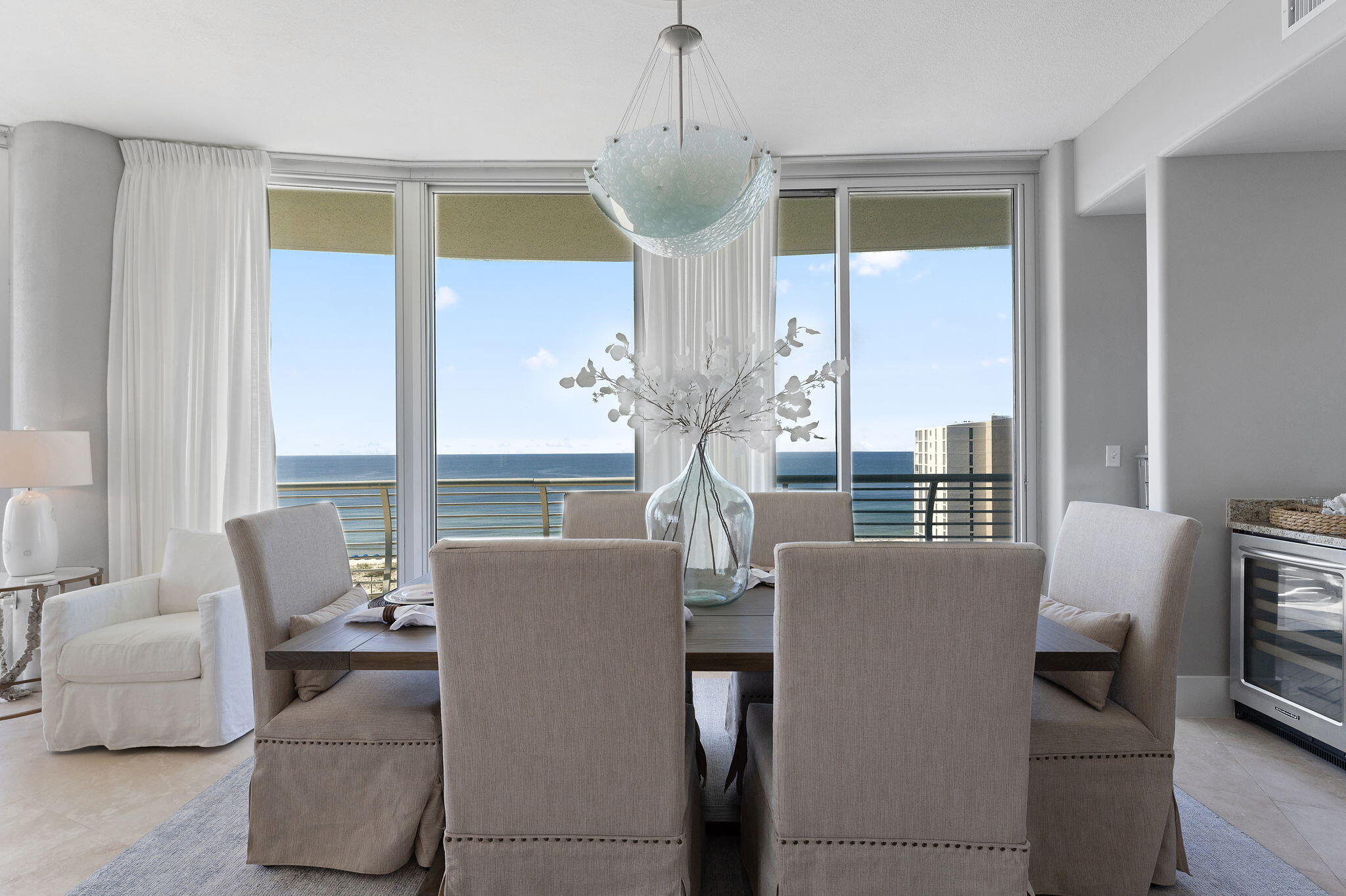 Bella Luna Condos - Residential