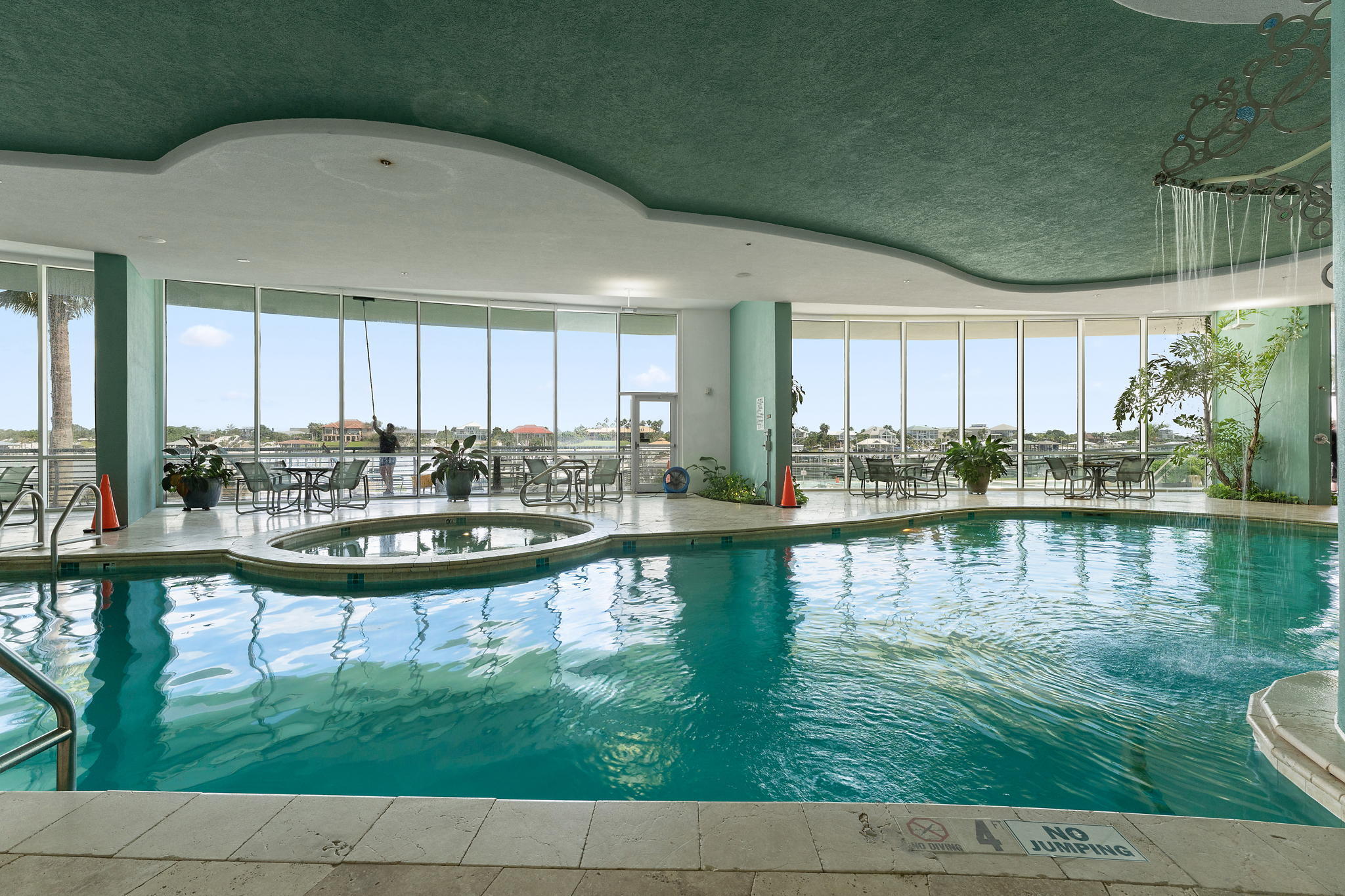 Bella Luna Condos - Residential