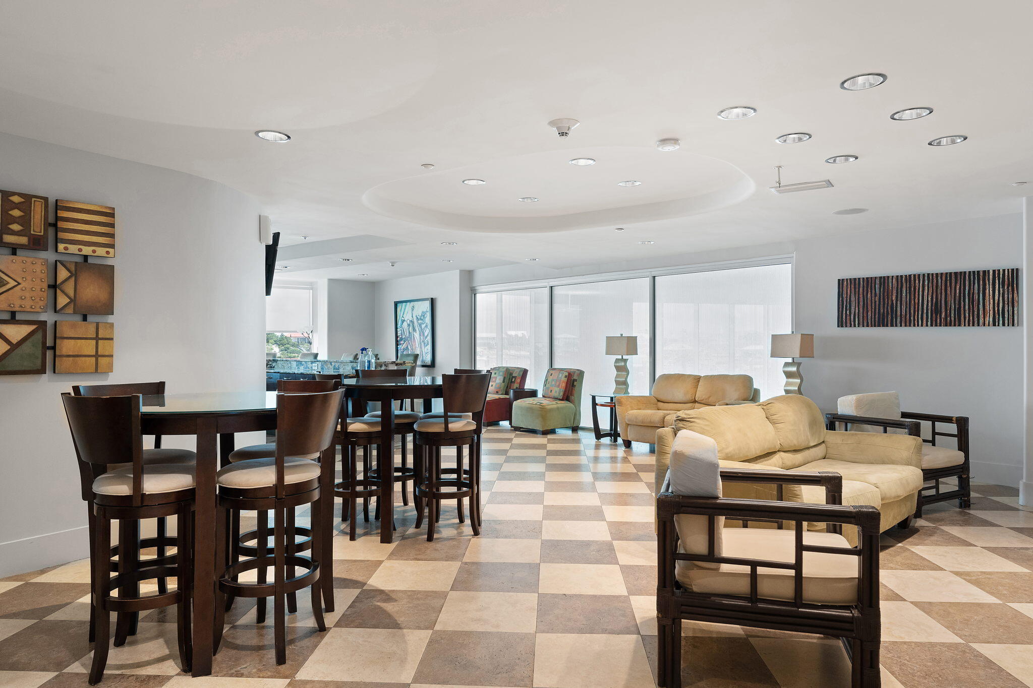 Bella Luna Condos - Residential