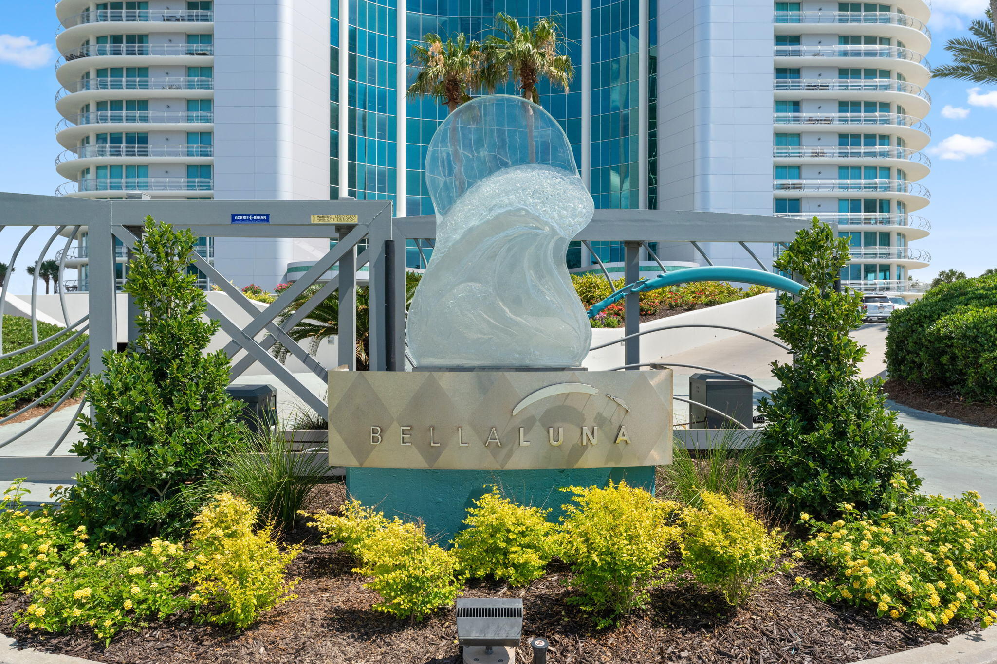 Bella Luna Condos - Residential