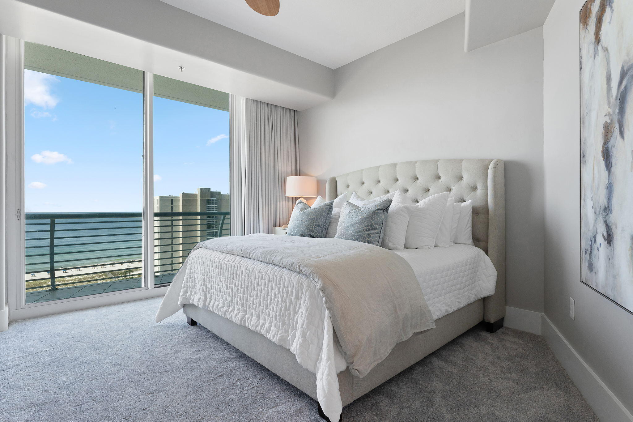 Bella Luna Condos - Residential