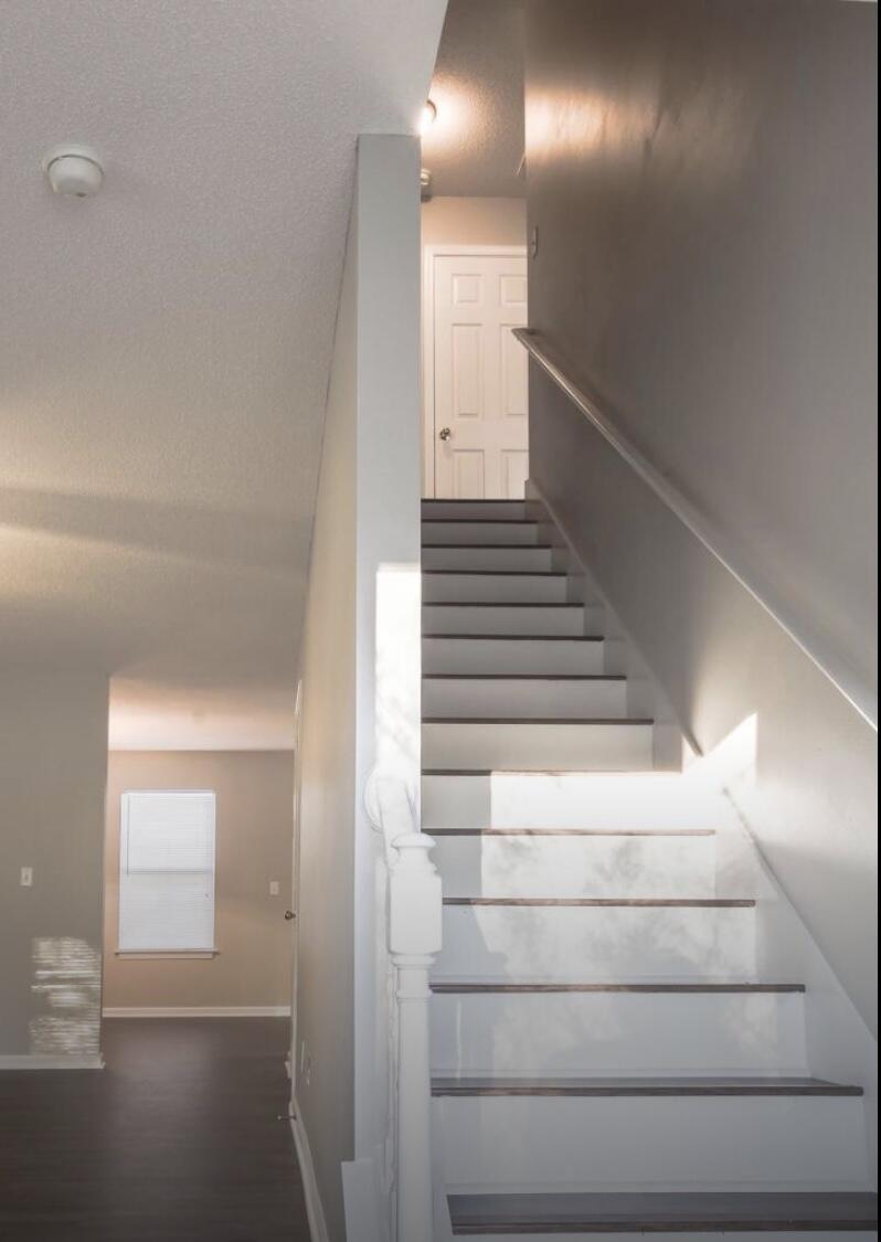 STILLWELL ESTATES - Residential Lease