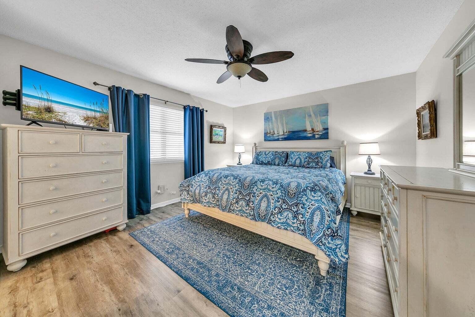 SEASCAPE CONDO FAIRWAYS AT - Residential