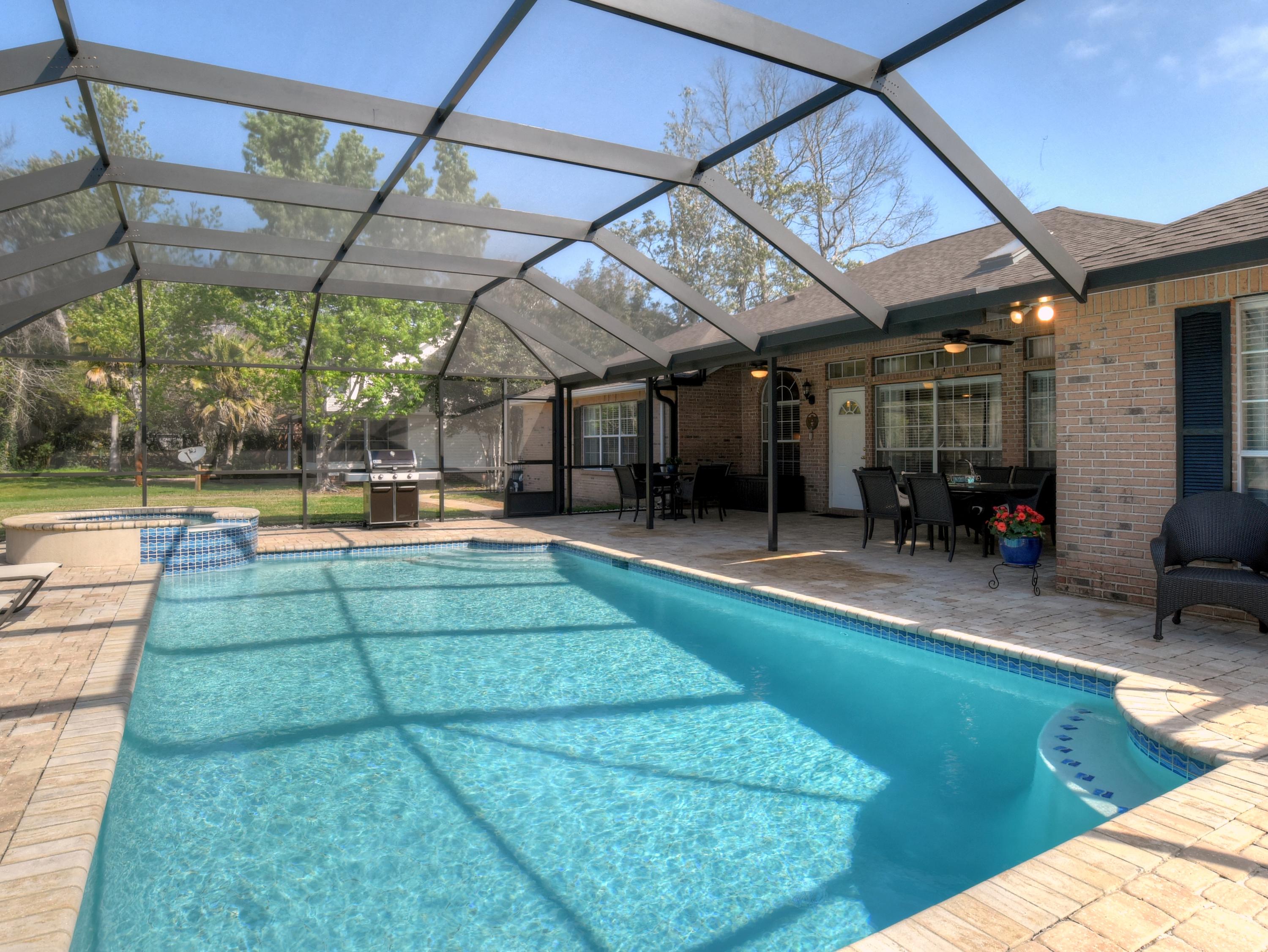 ST ANDREWS SOUTH BLUEWATER BAY 1 - Residential