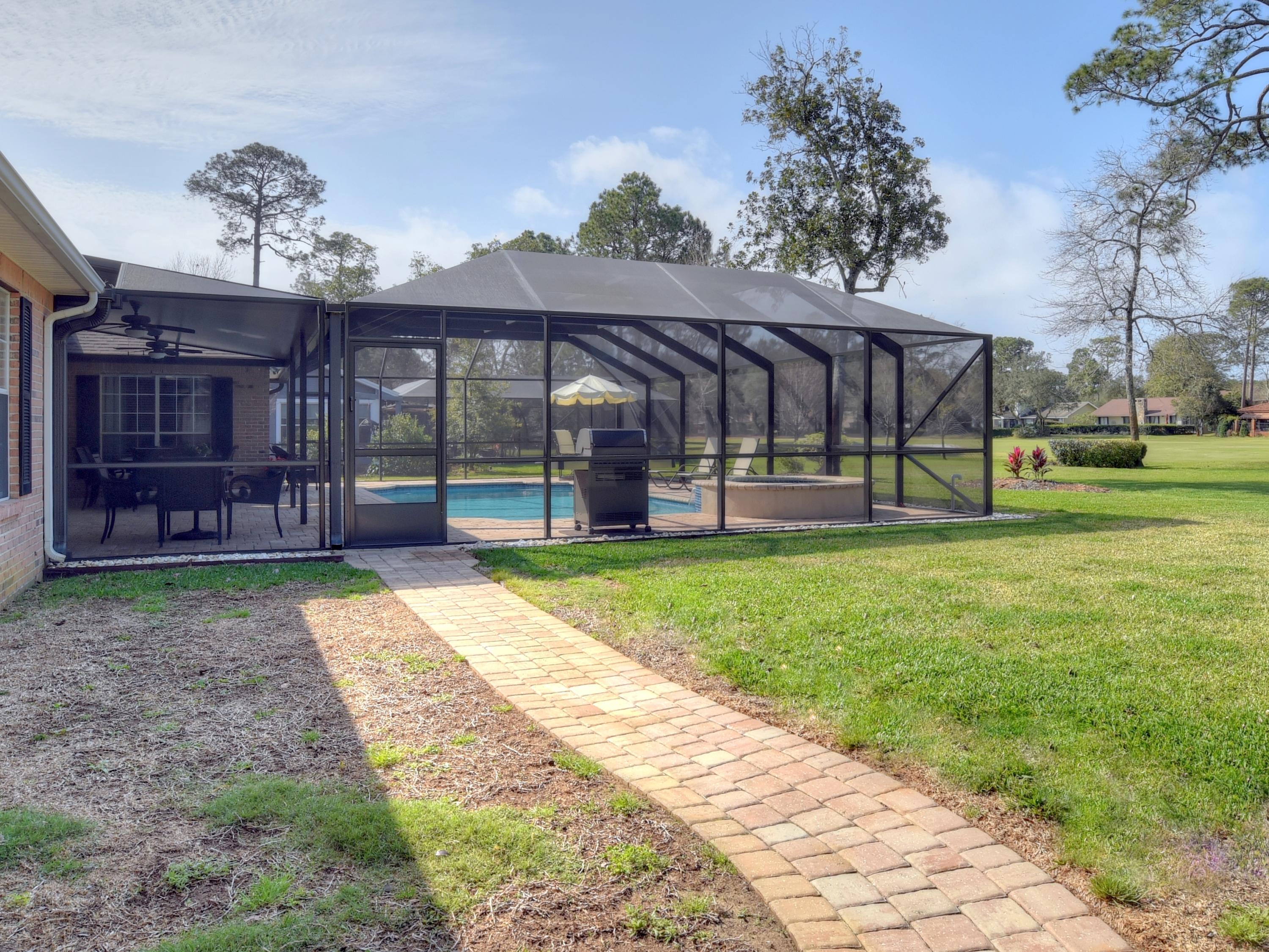 ST ANDREWS SOUTH BLUEWATER BAY 1 - Residential