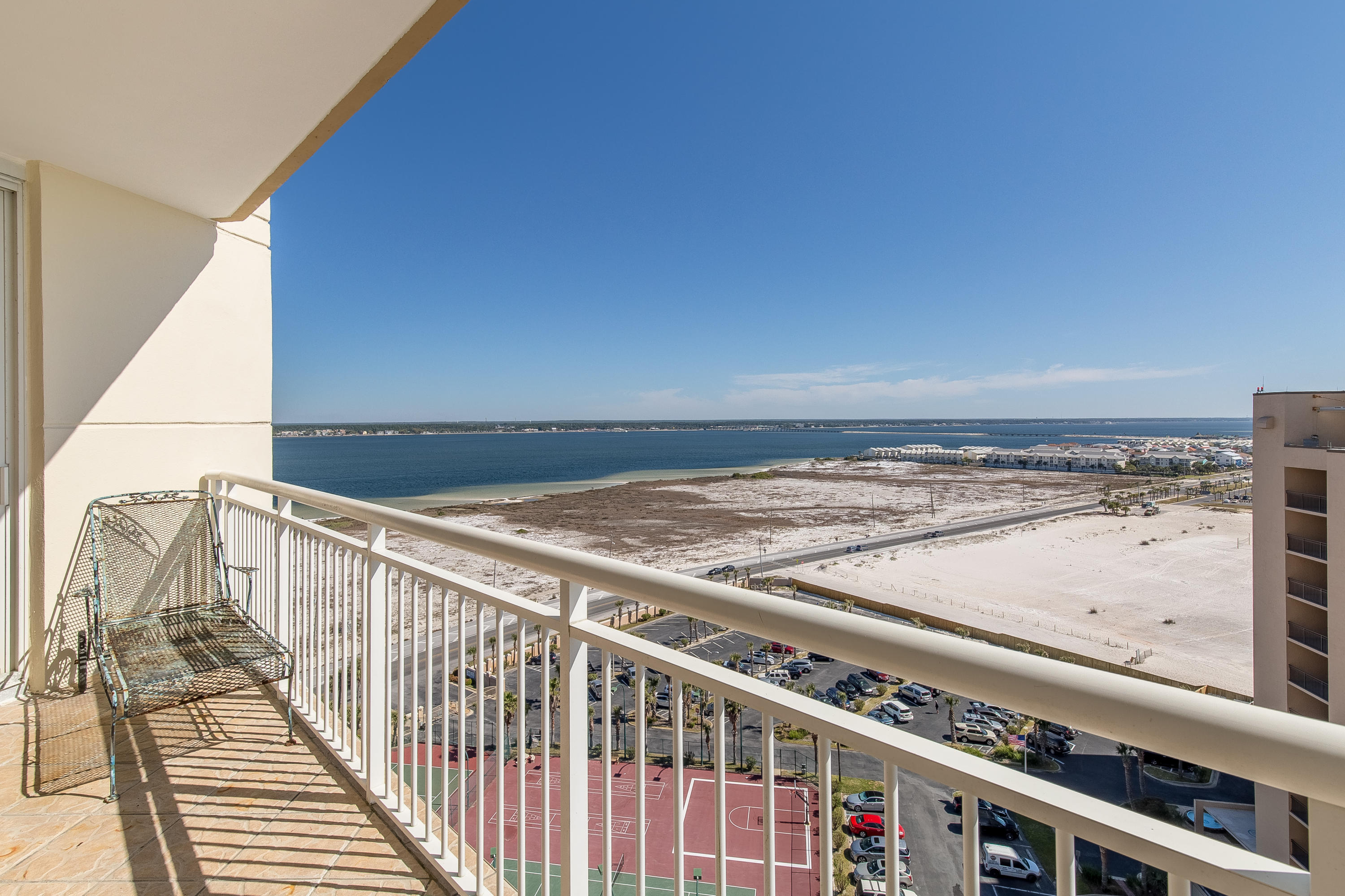 BELLE MER CONDOMINIUM - Residential