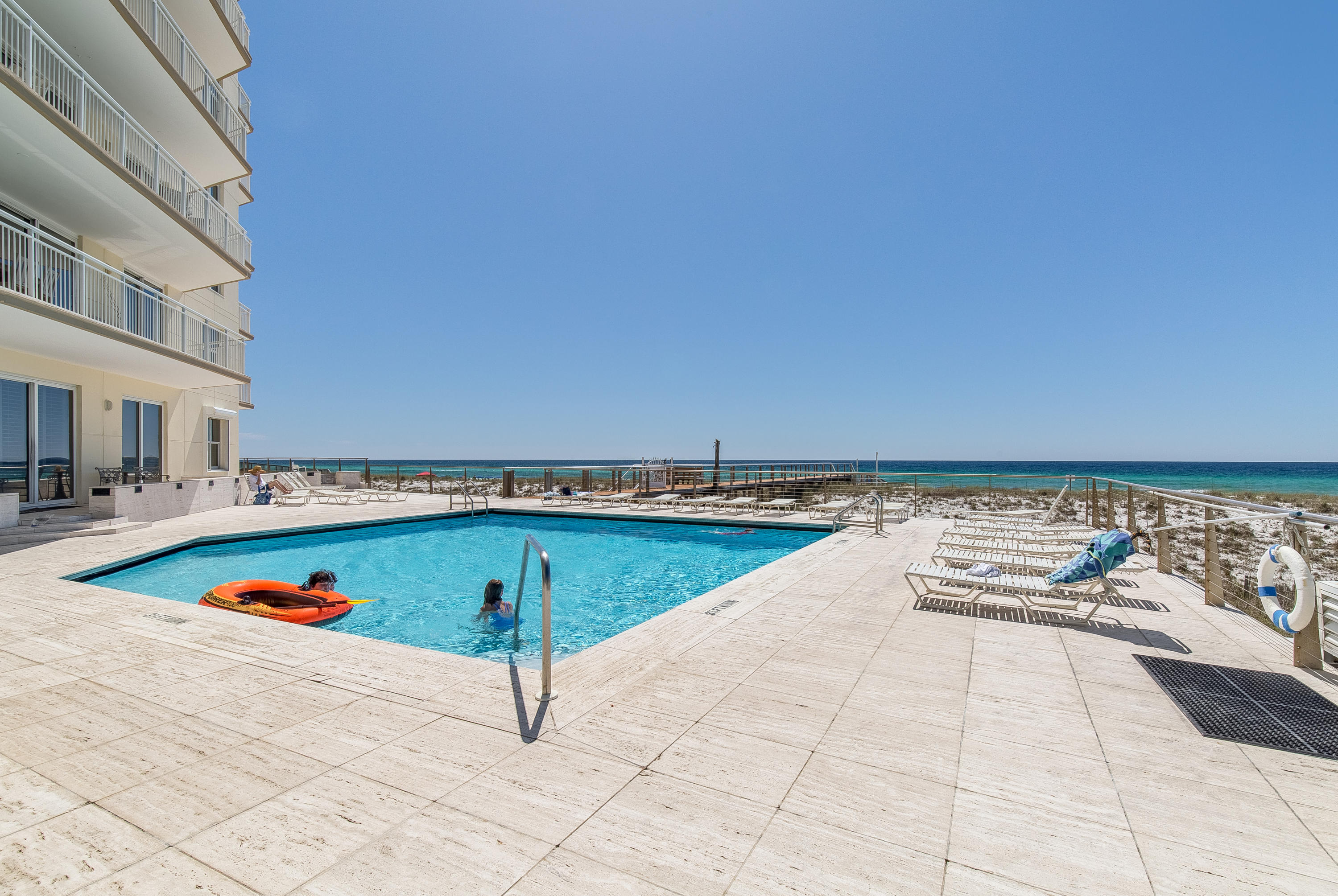 BELLE MER CONDOMINIUM - Residential