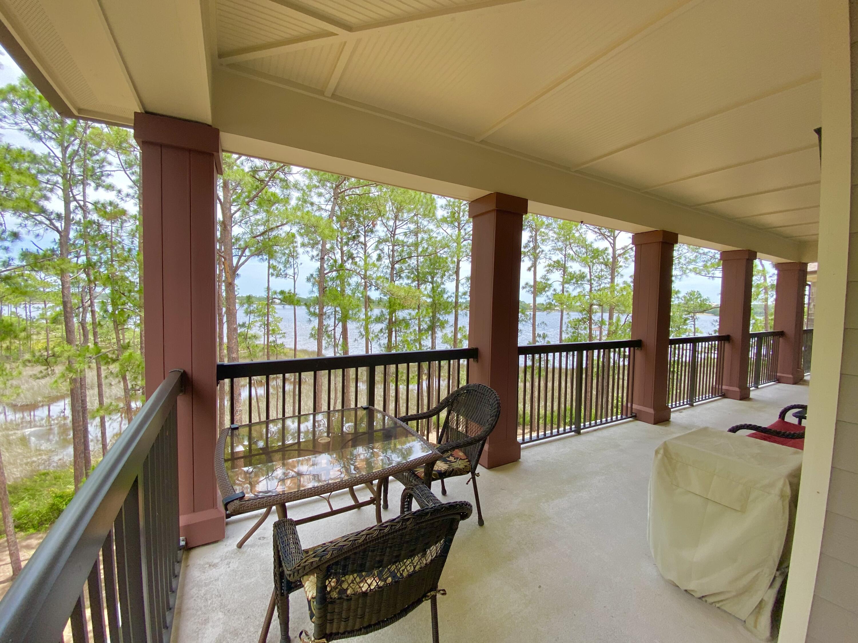 LAKESIDE LODGE AT PROSPECT POINT - Residential