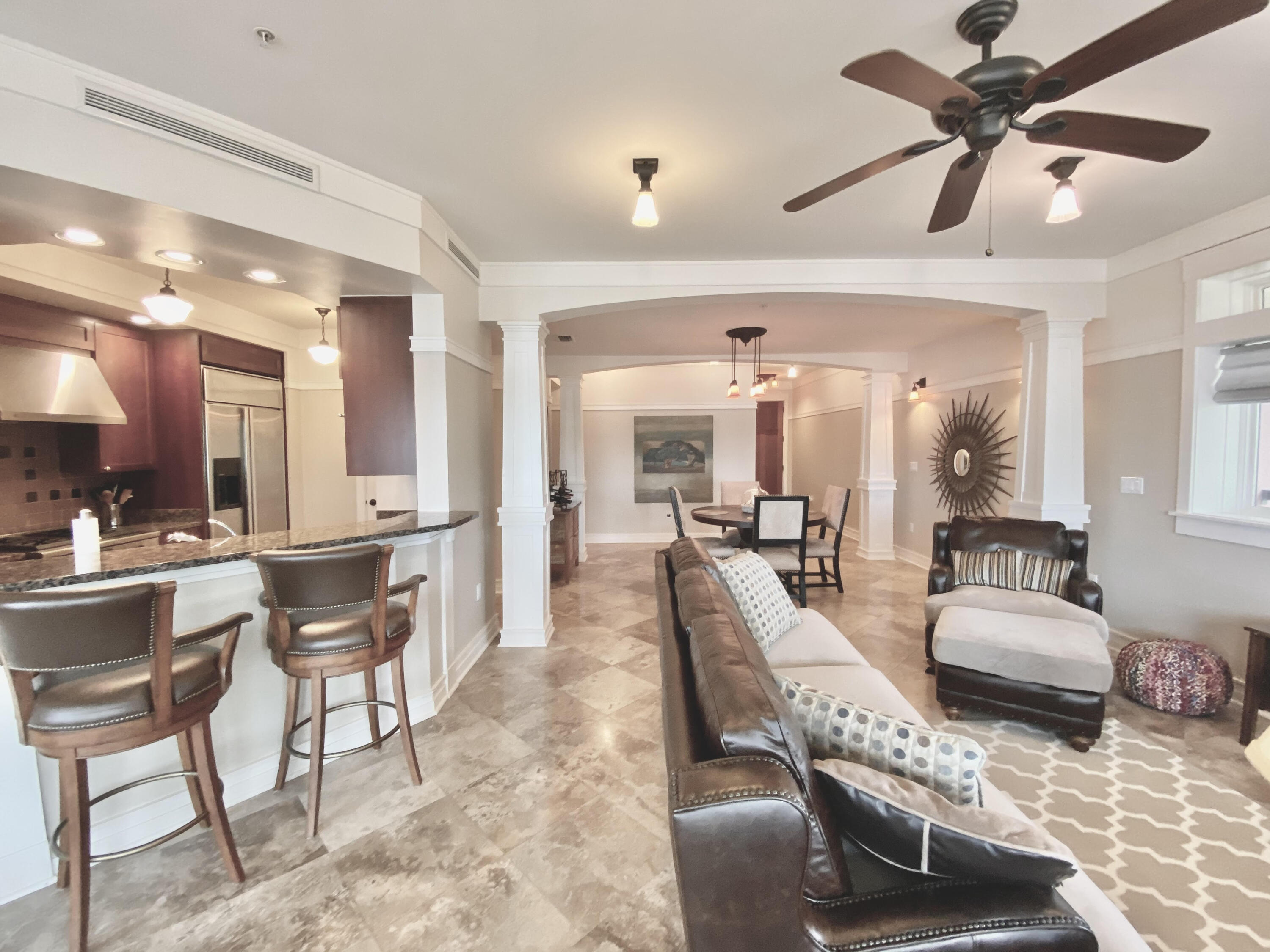 LAKESIDE LODGE AT PROSPECT POINT - Residential