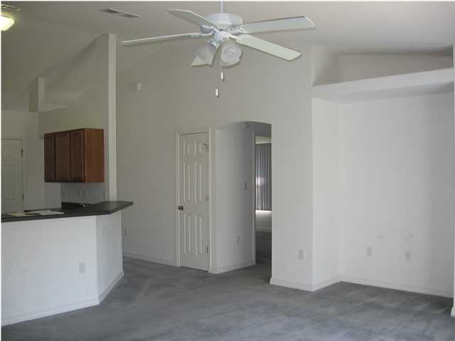 NAVARRE S/D 2ND ADDN - Residential Lease