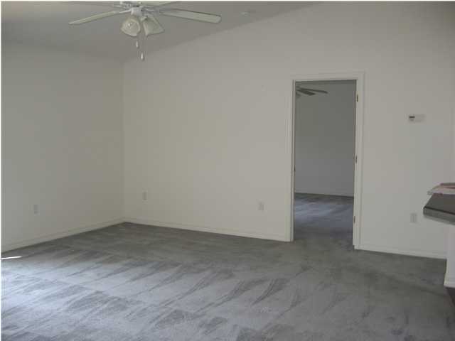 NAVARRE S/D 2ND ADDN - Residential Lease