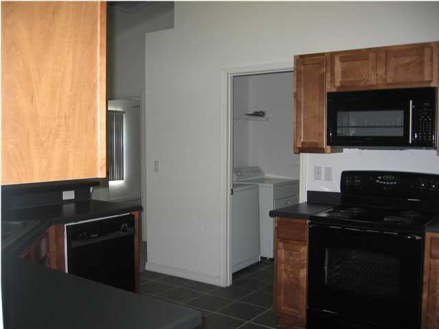 NAVARRE S/D 2ND ADDN - Residential Lease