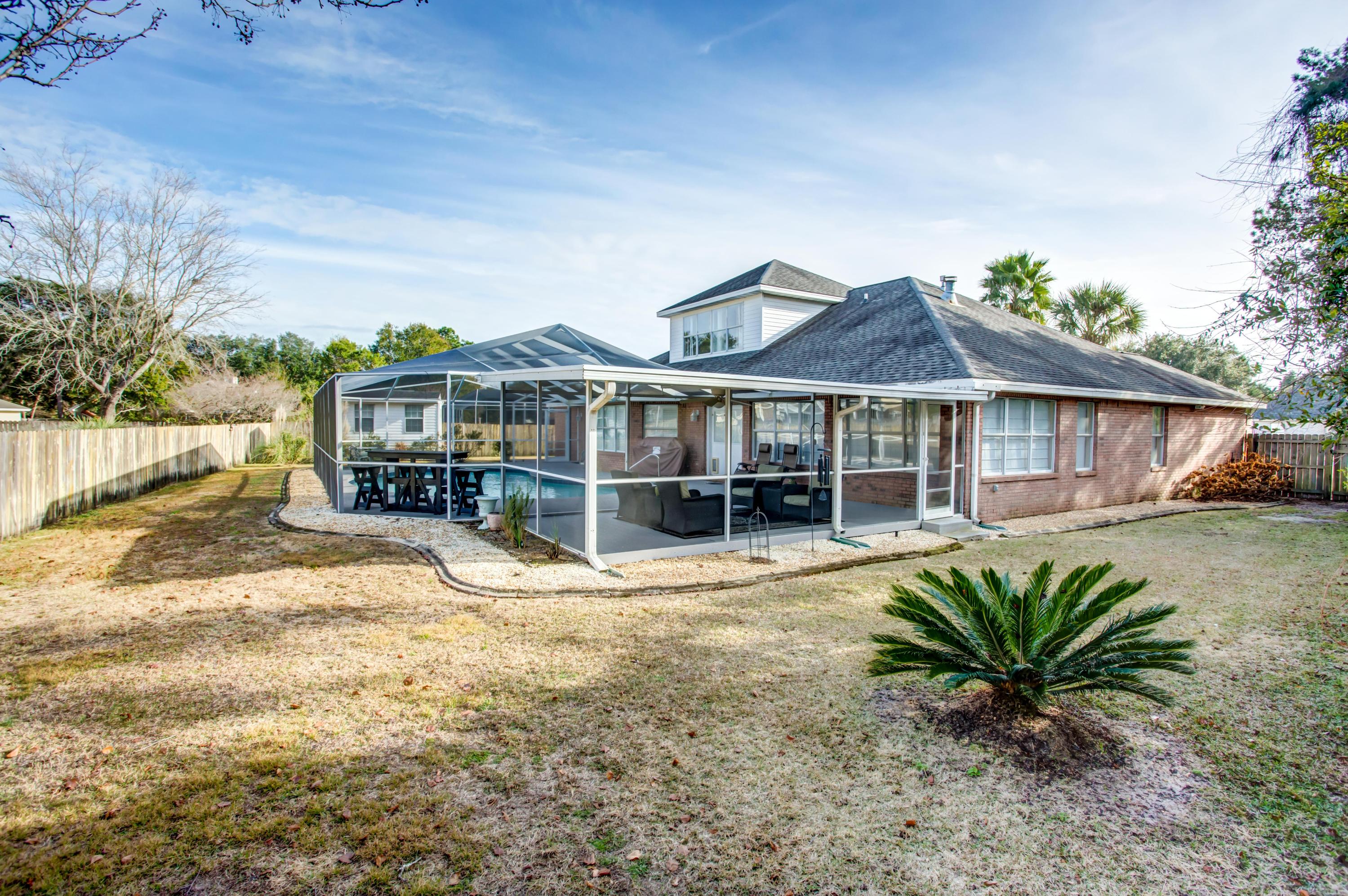 RAINTREE ESTATES - Residential