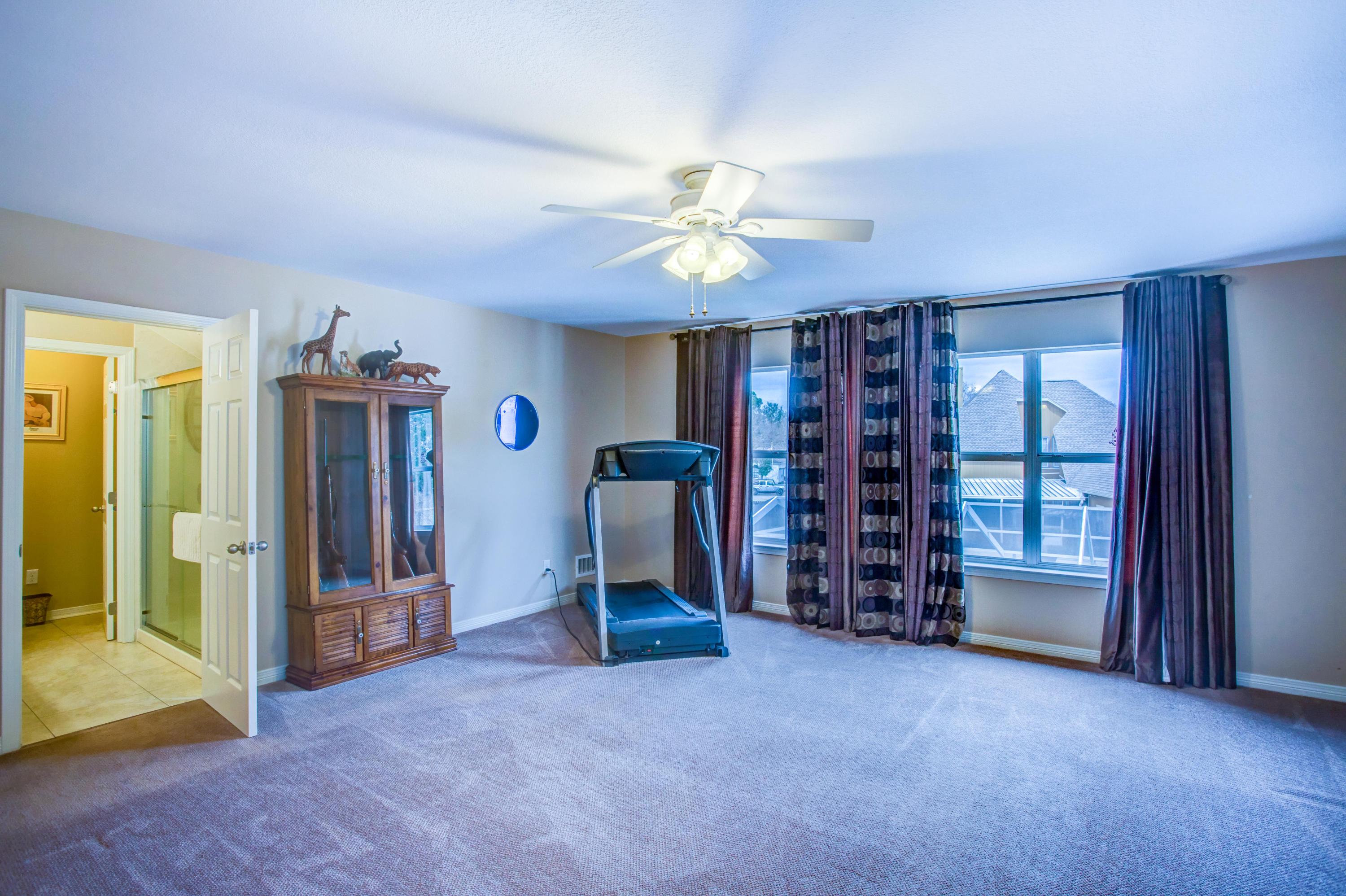 RAINTREE ESTATES - Residential