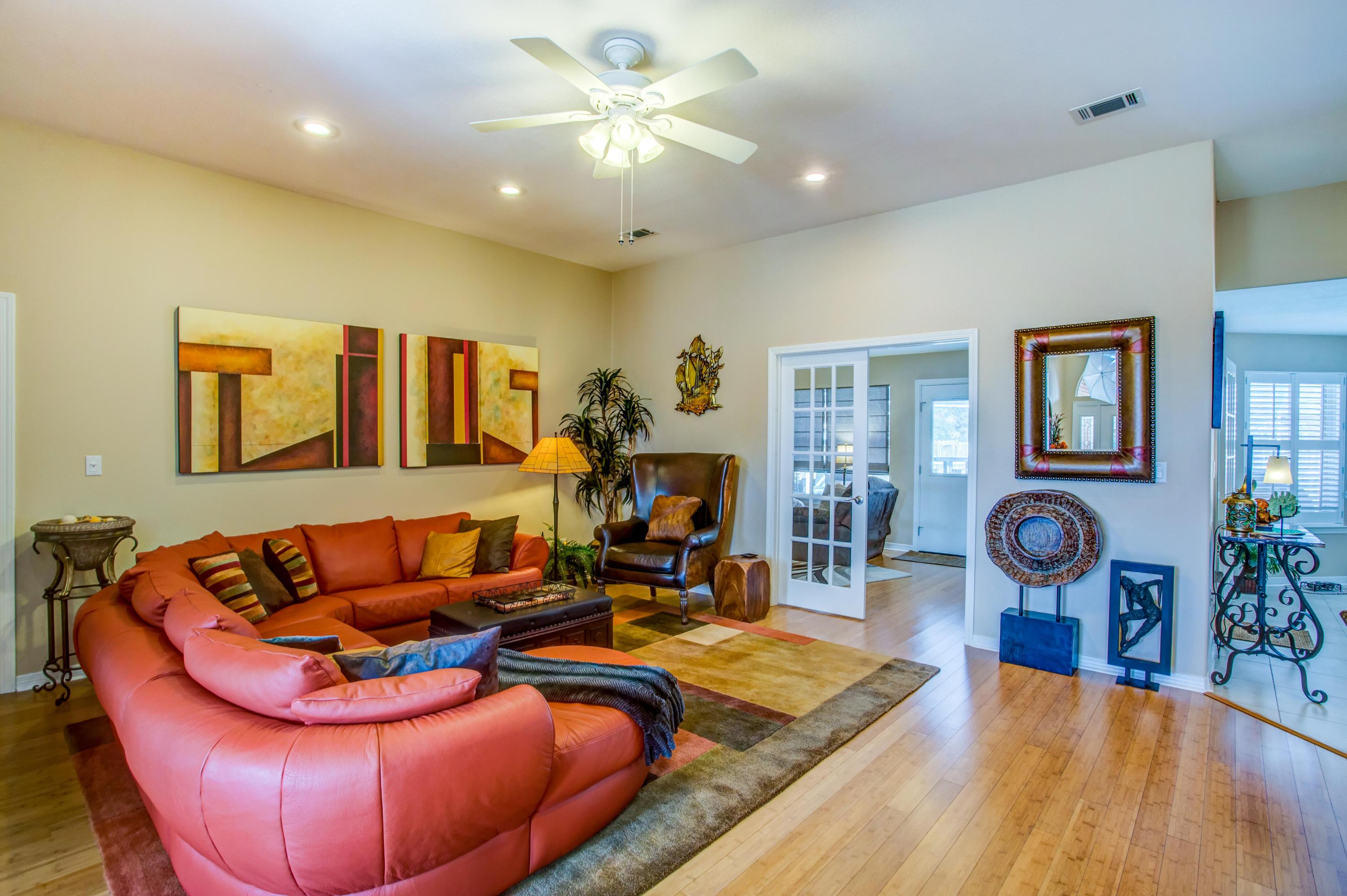 RAINTREE ESTATES - Residential