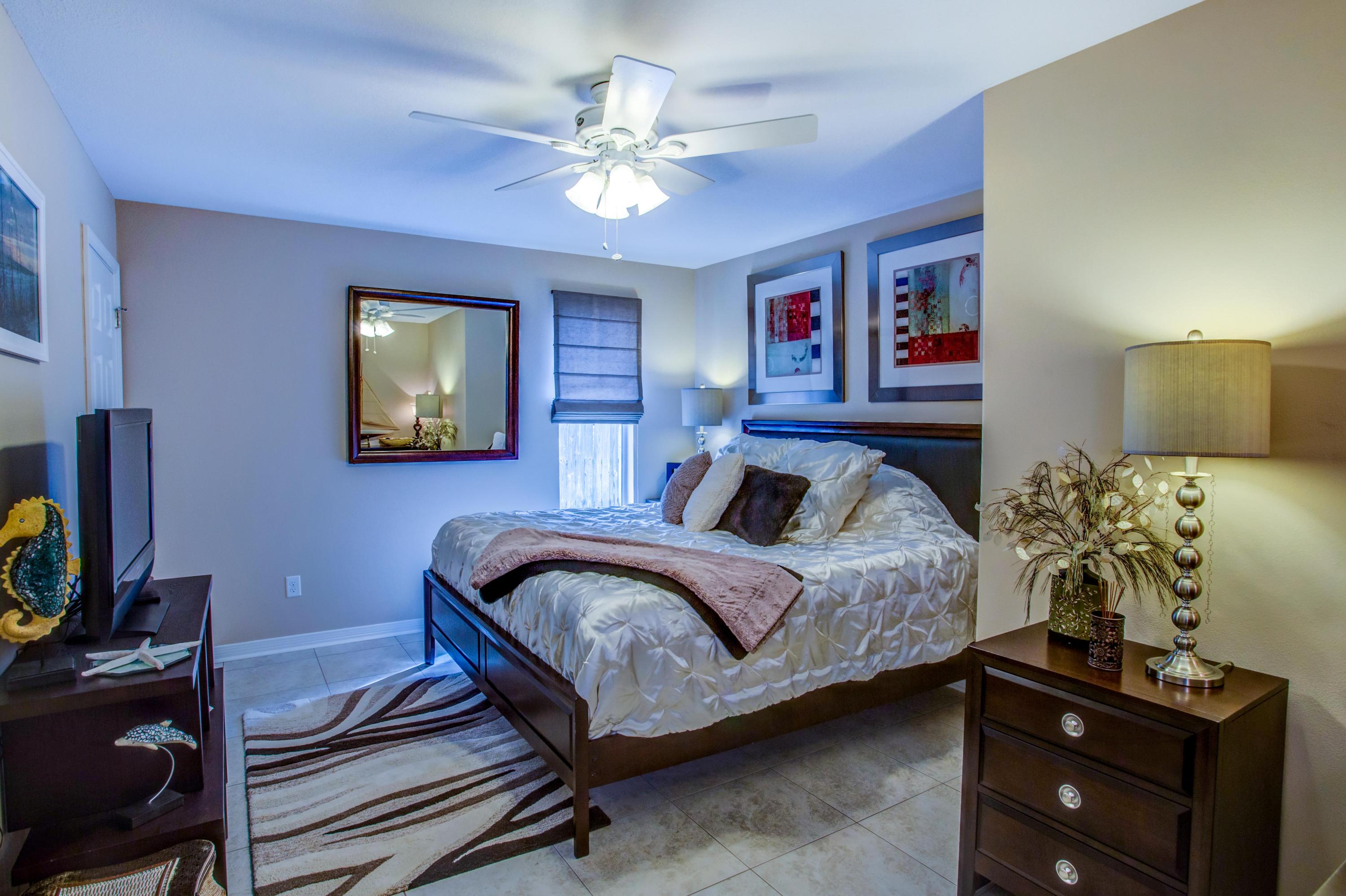 RAINTREE ESTATES - Residential