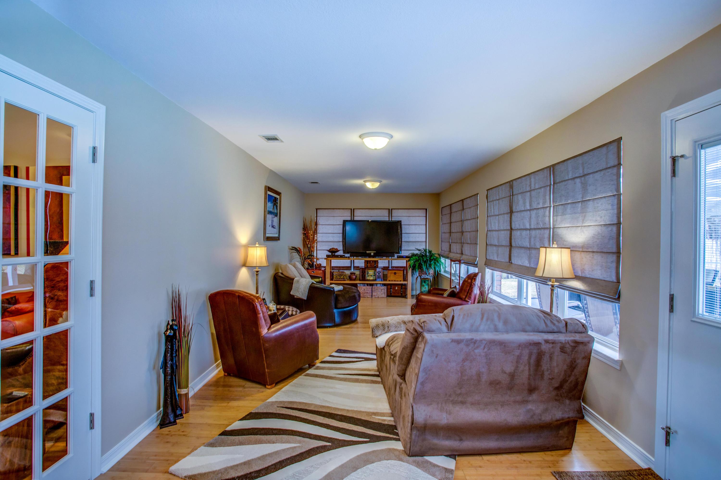 RAINTREE ESTATES - Residential