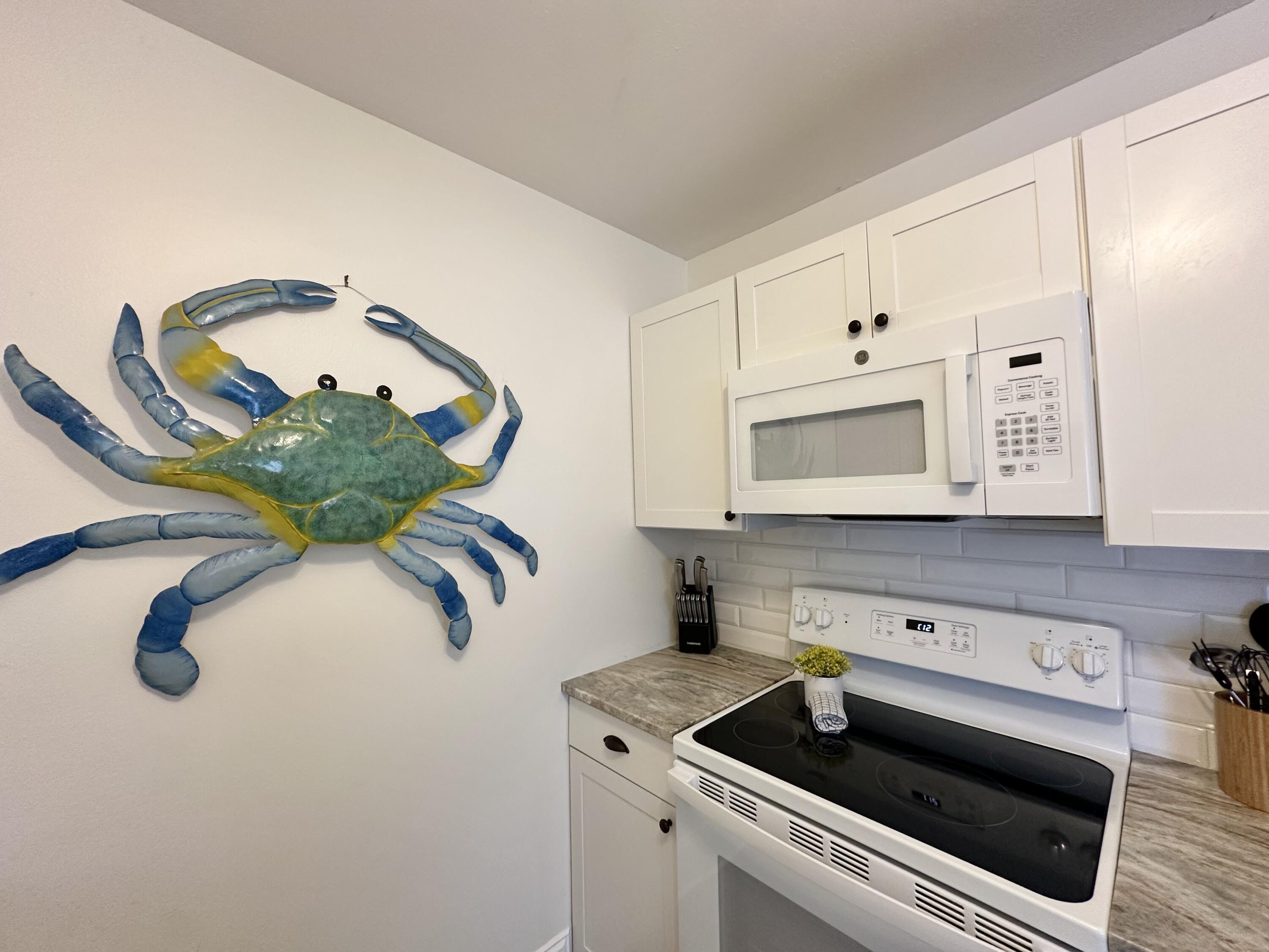 CROSS CREEK CLUB CONDO - Residential