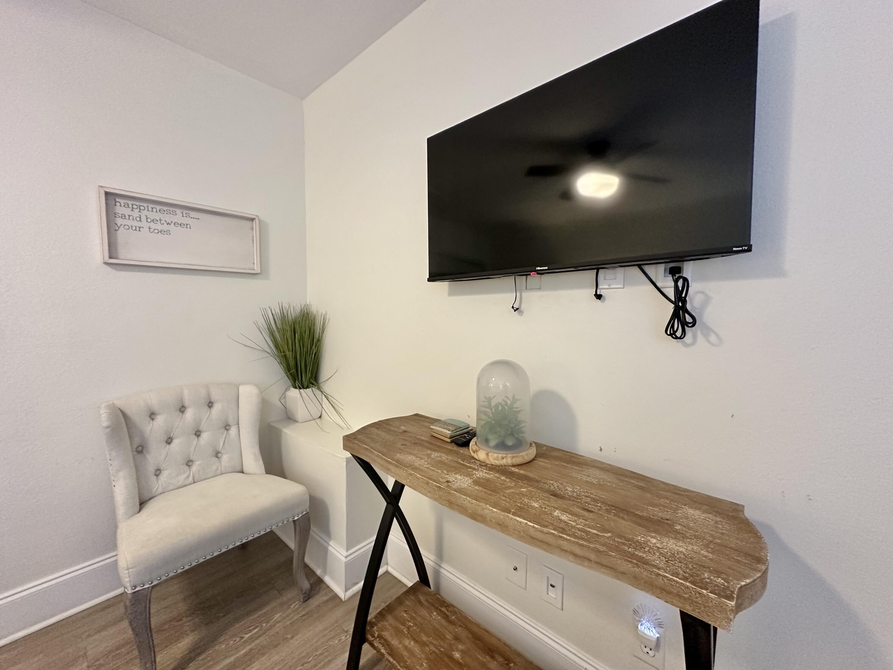 CROSS CREEK CLUB CONDO - Residential