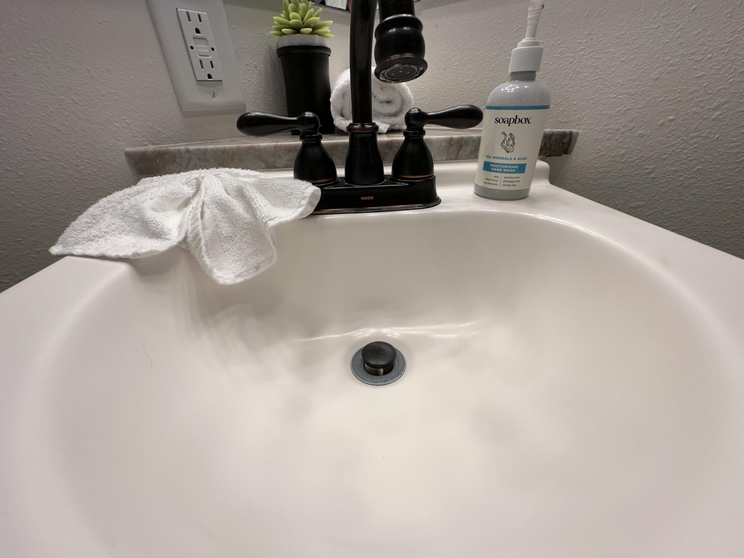 CROSS CREEK CLUB CONDO - Residential