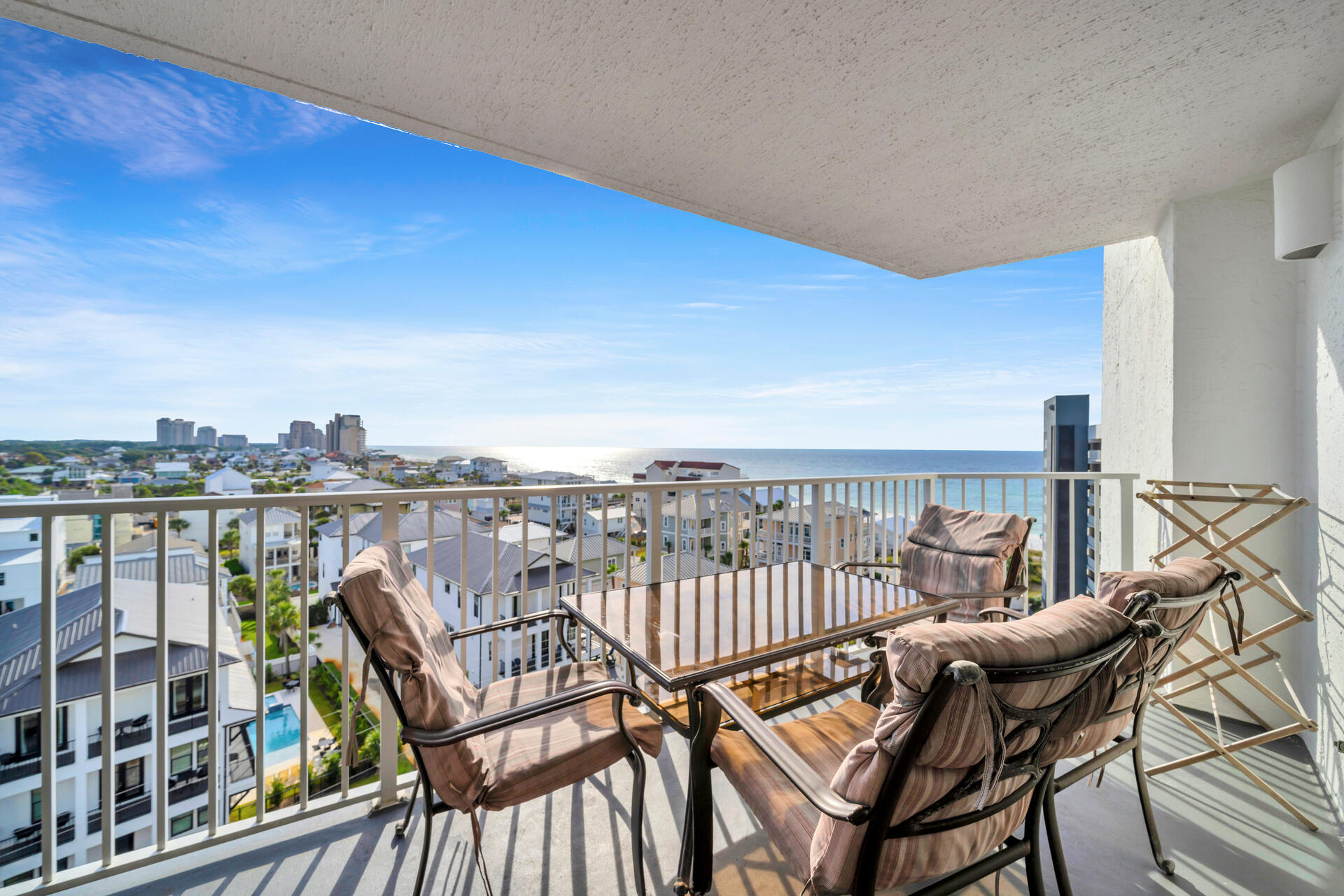 MAINSAIL CONDO PH 3 - Residential