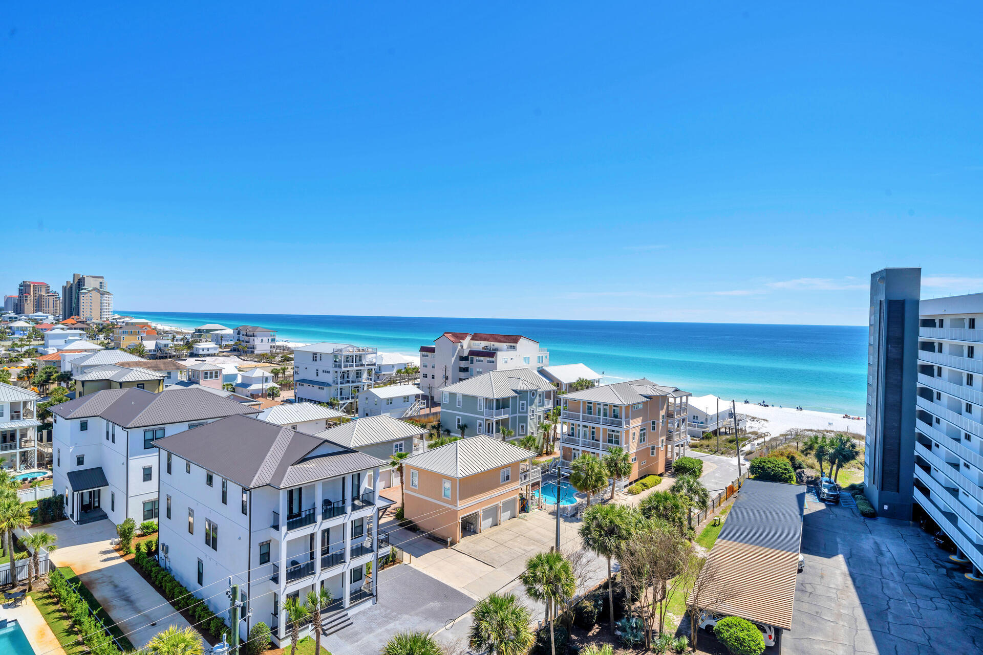 MAINSAIL CONDO PH 3 - Residential