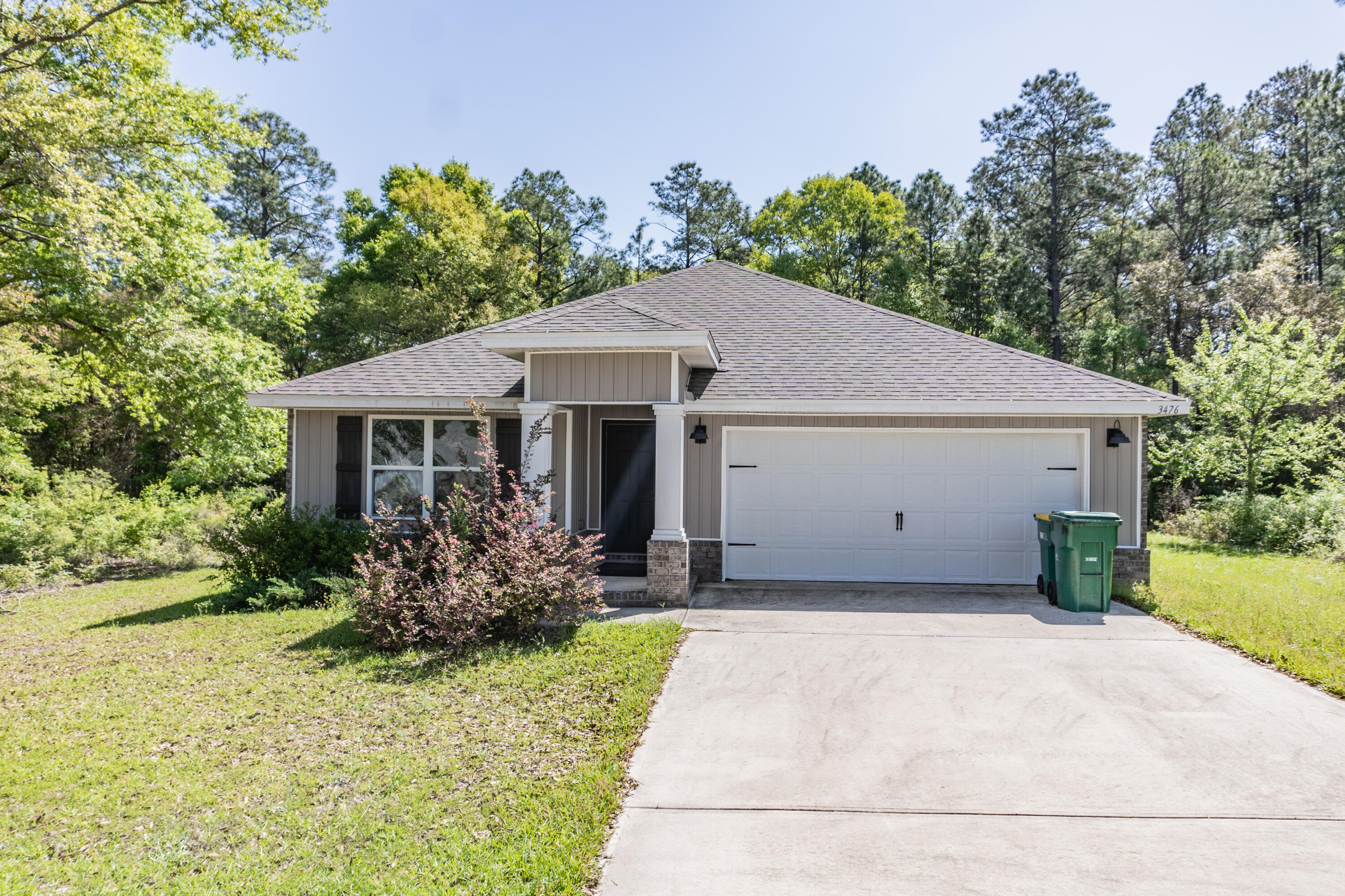 ASHTIN ESTATES - Residential Lease