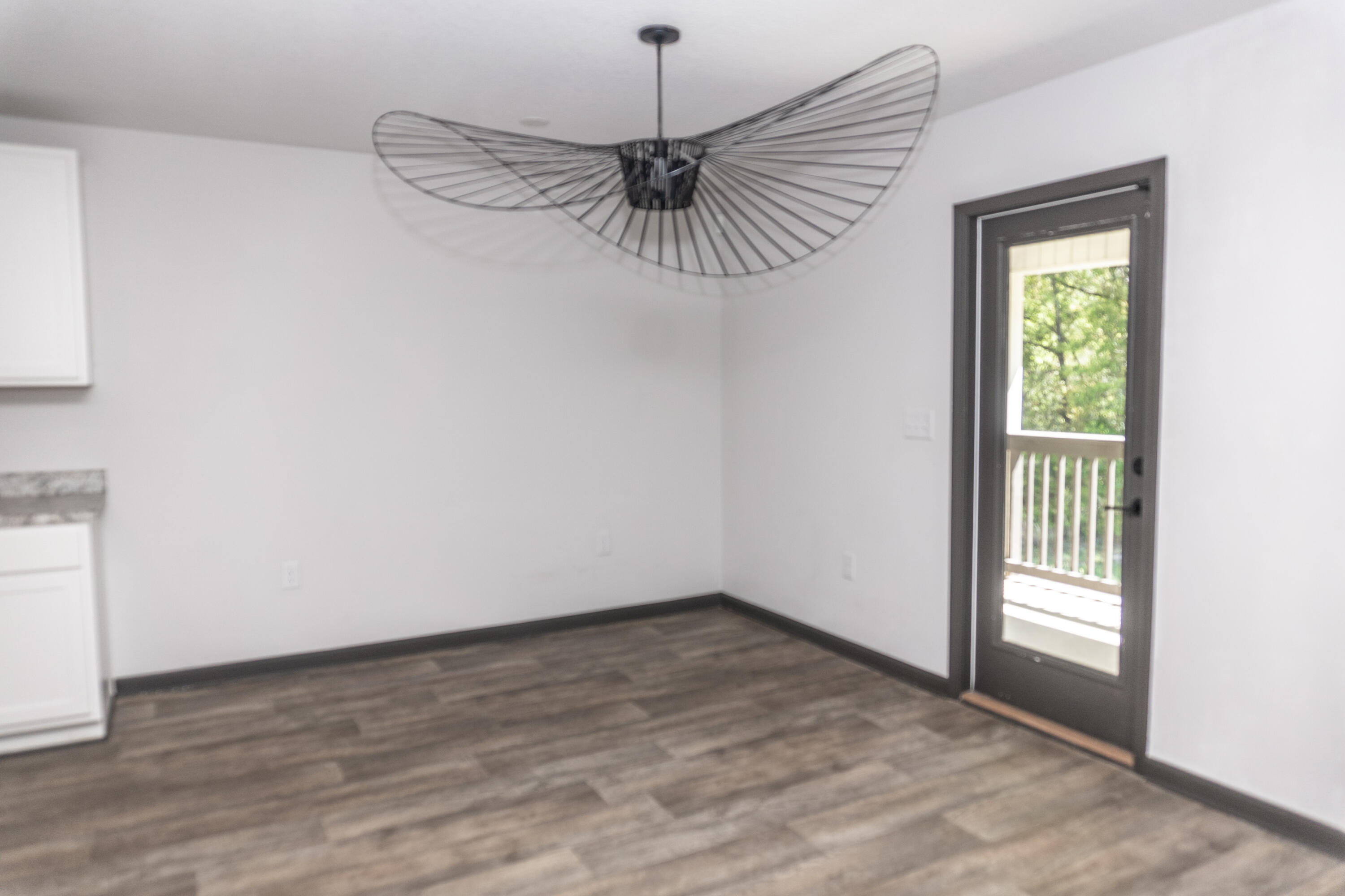 ASHTIN ESTATES - Residential Lease