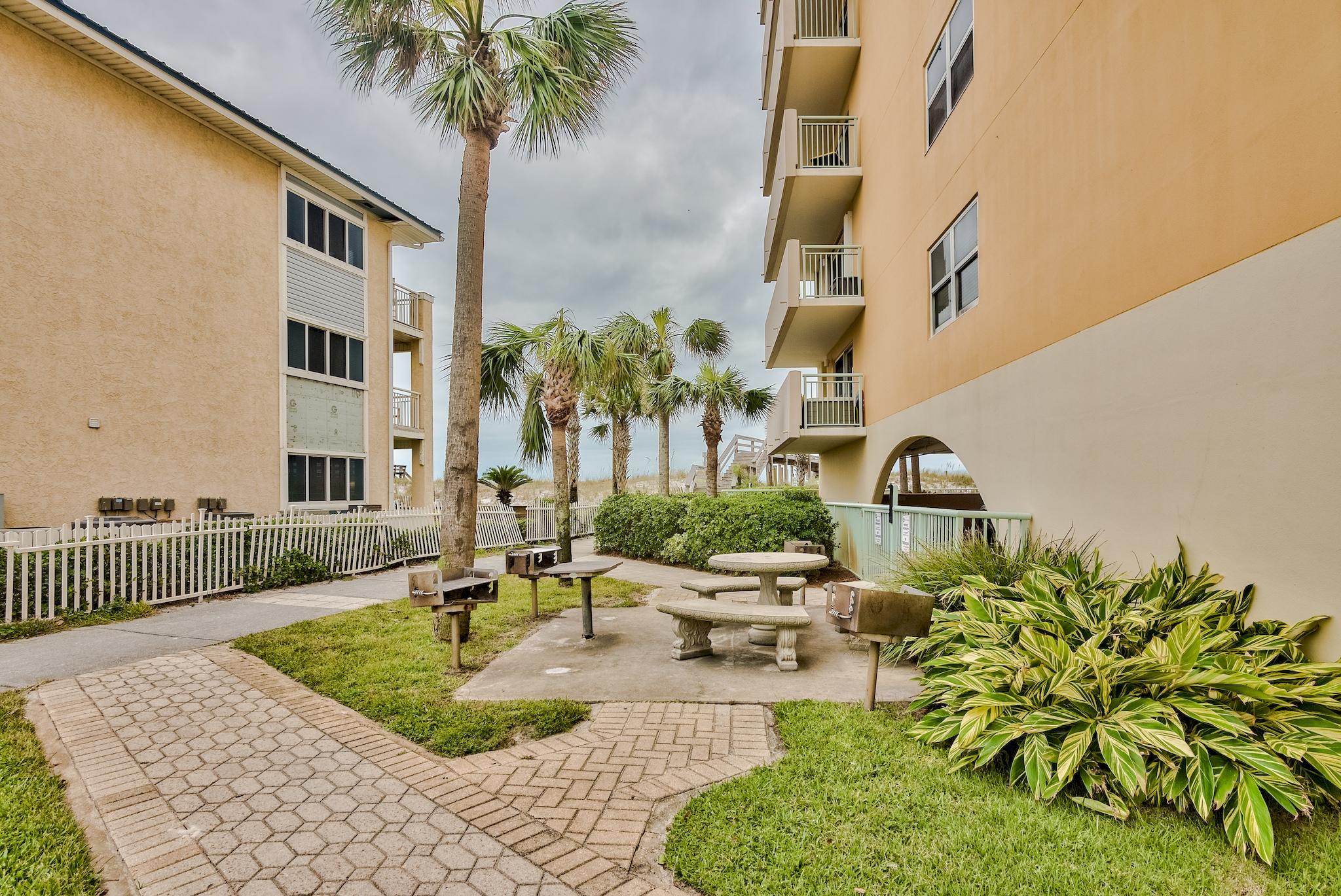 PELICAN ISLE - Residential