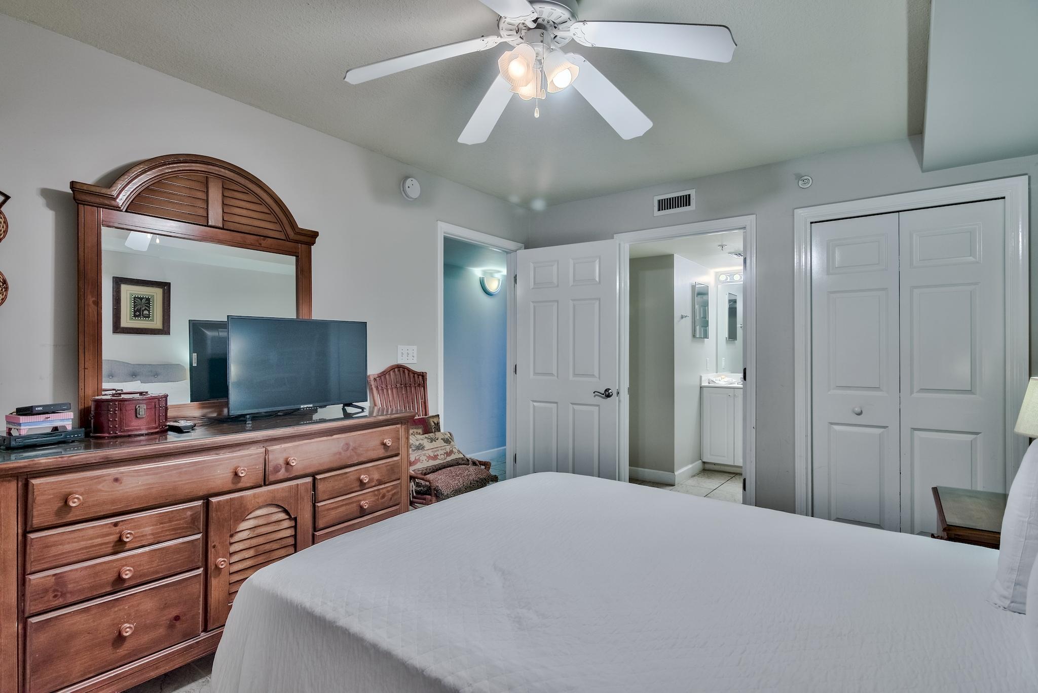 PELICAN ISLE - Residential