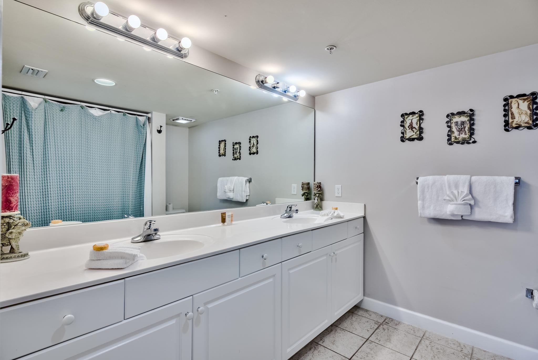 PELICAN ISLE - Residential