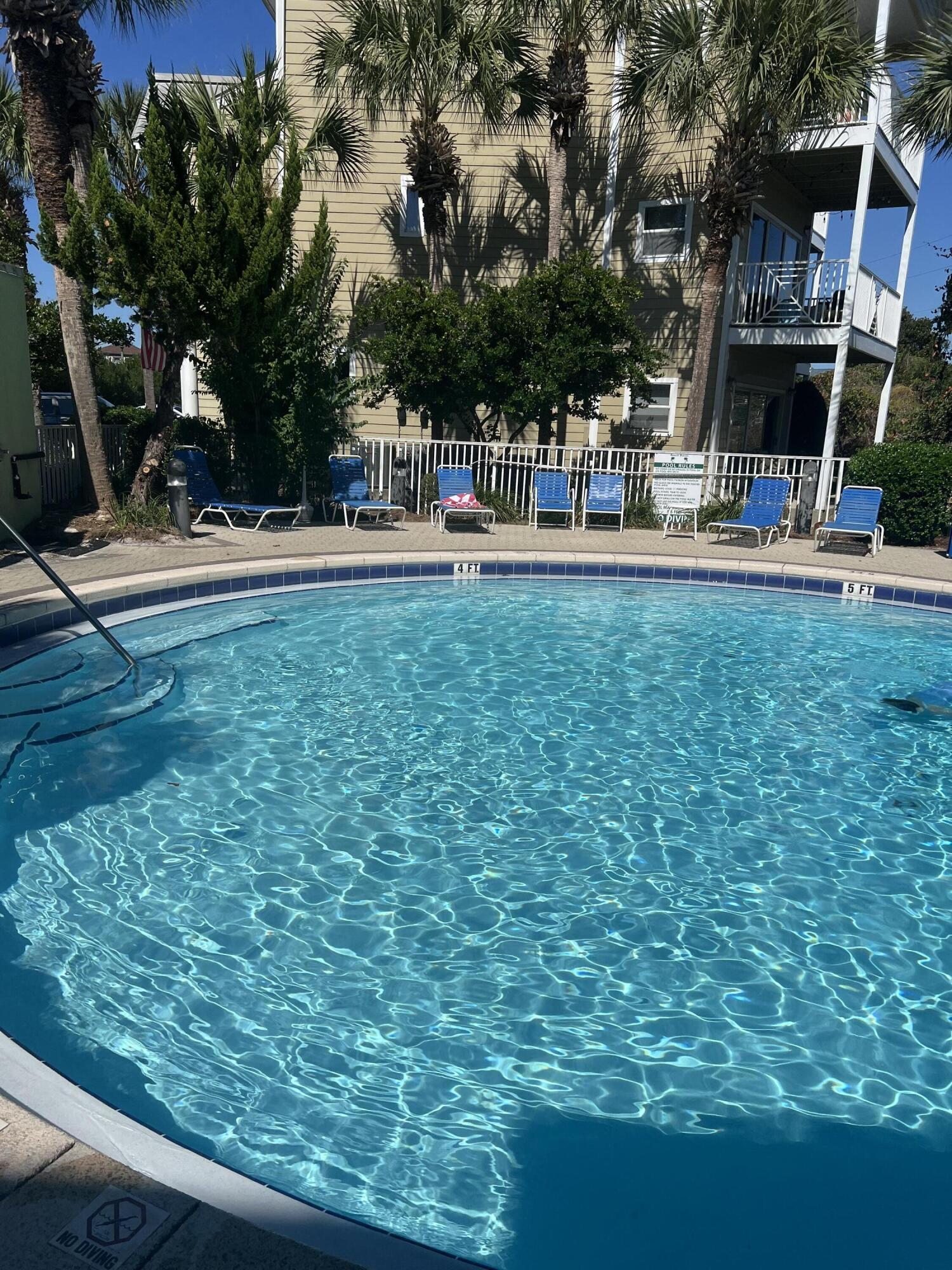 BEACH POINTE - Residential