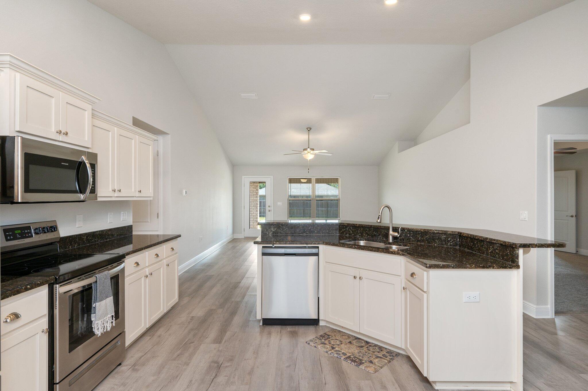 WILLOW CREEK PLANTATION - Residential