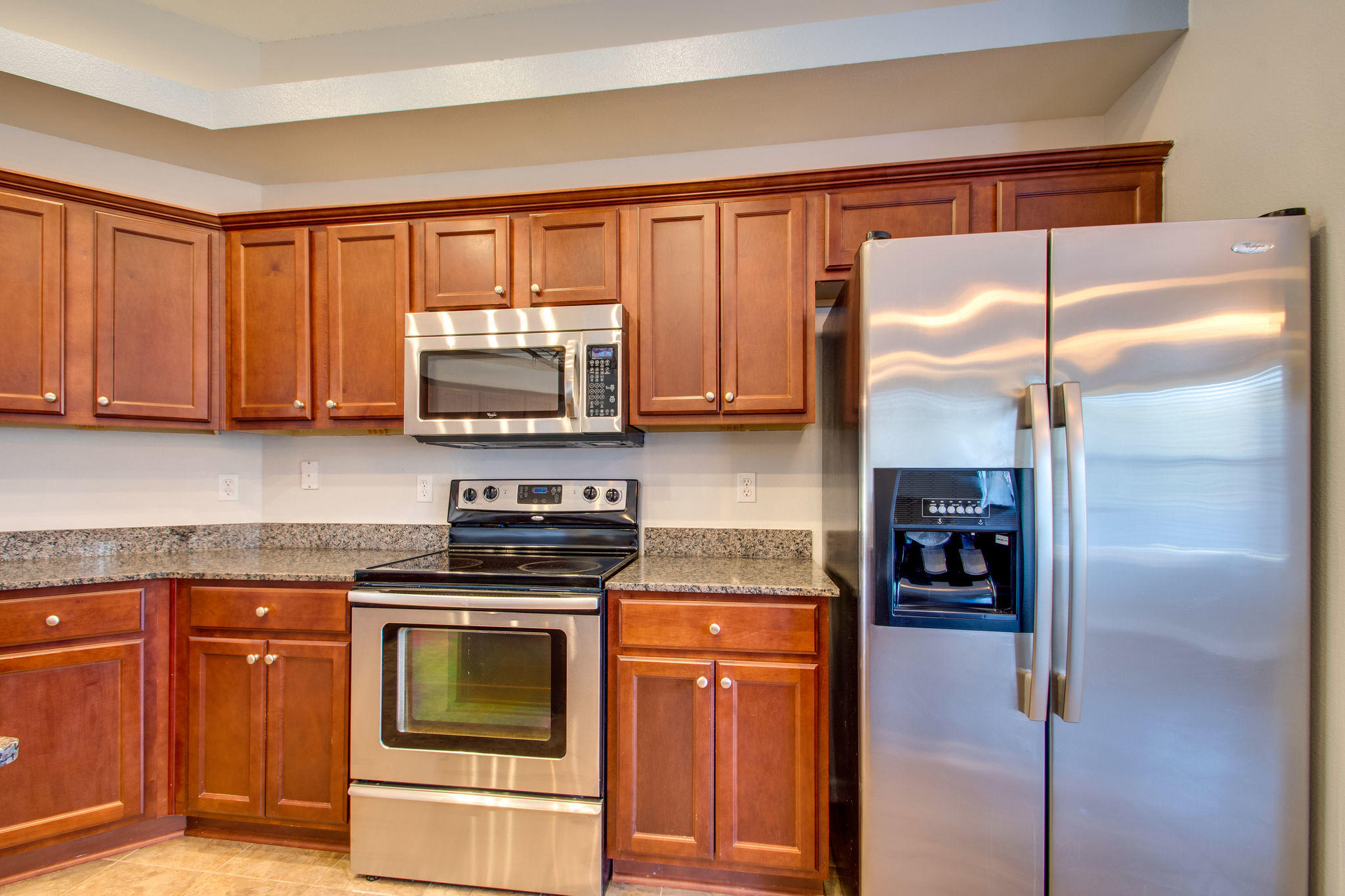 SILVER SPRINGS EST - Residential