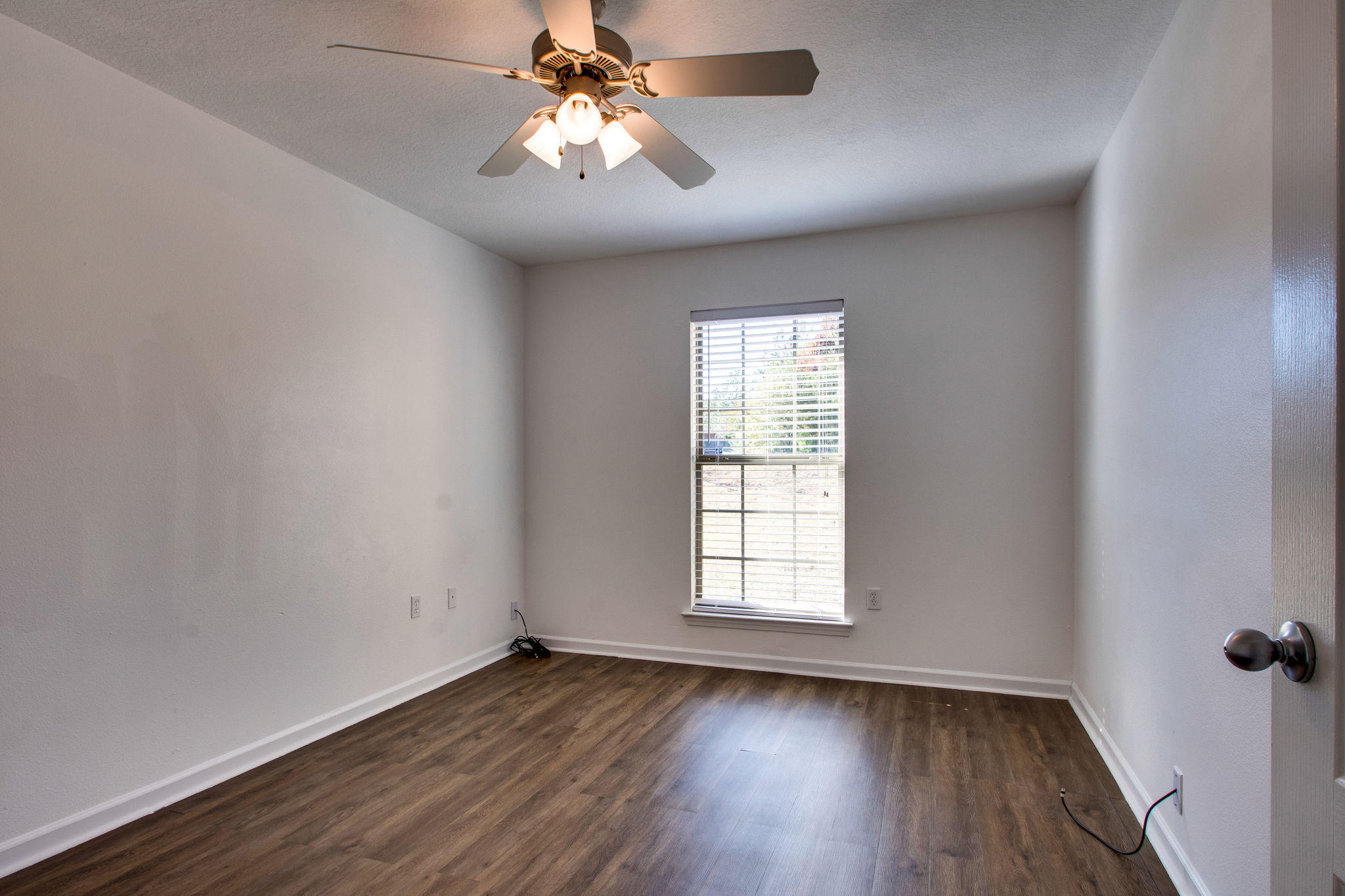 SILVER SPRINGS EST - Residential