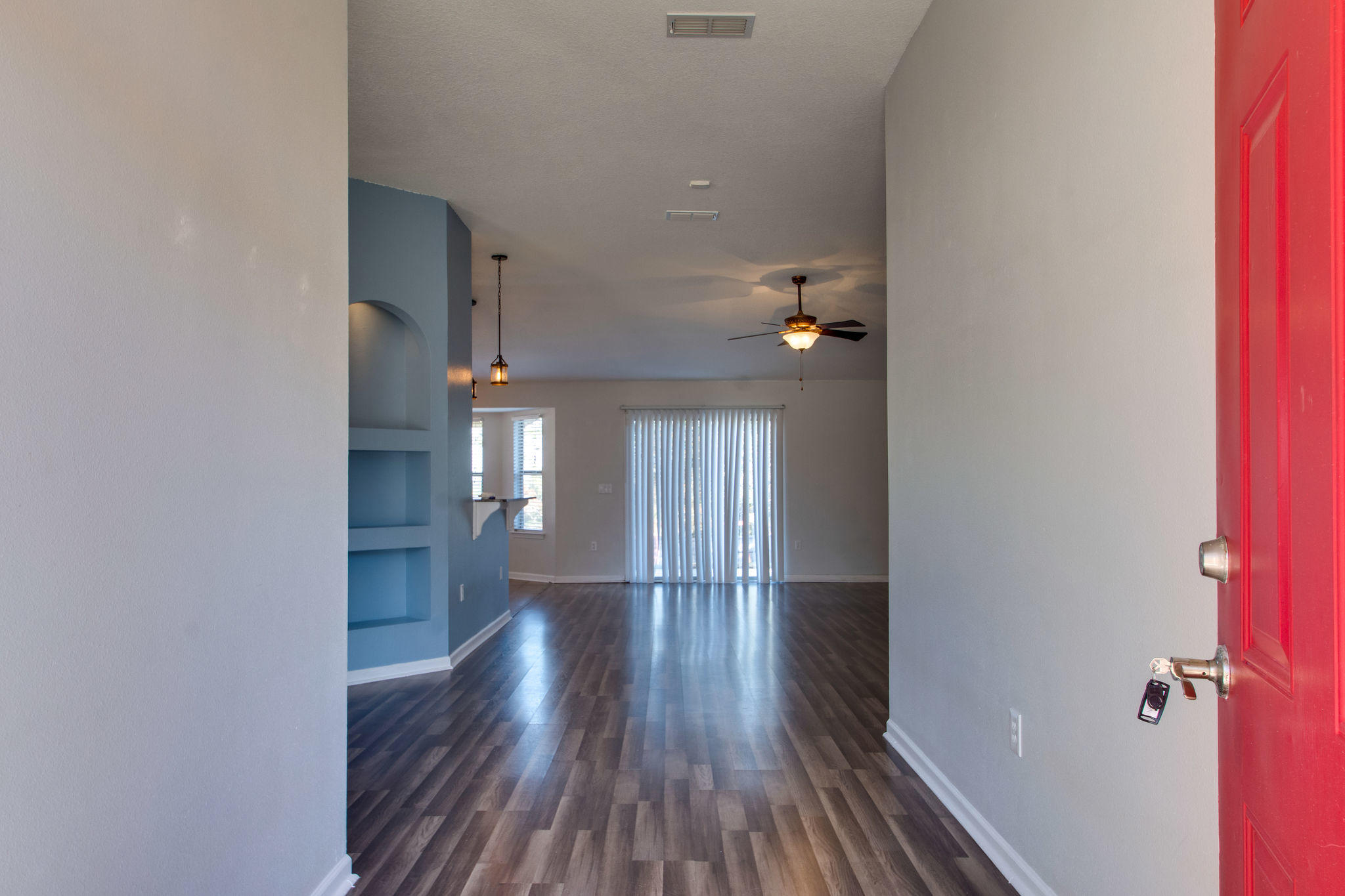 SILVER SPRINGS EST - Residential