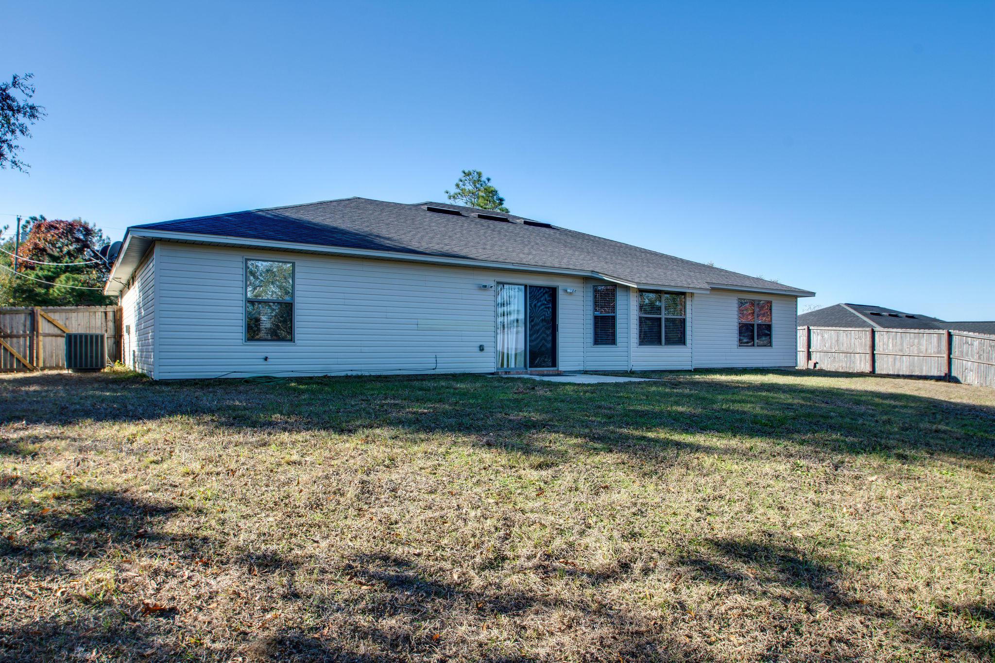 SILVER SPRINGS EST - Residential