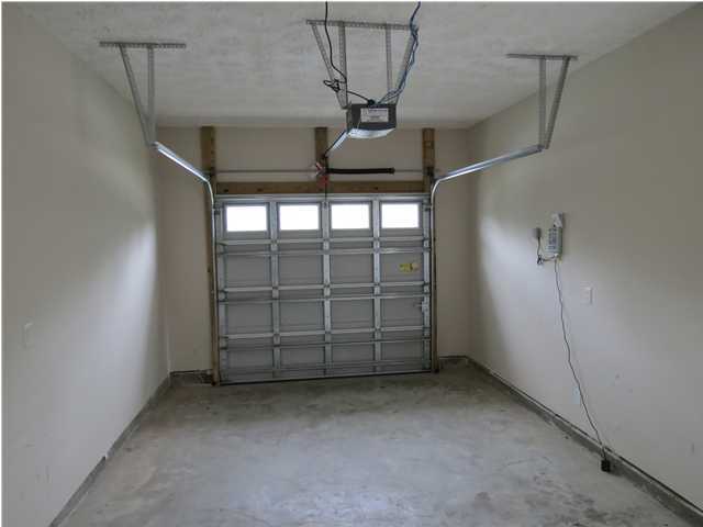 LAKE SILVER 1ST ADDN - Residential Lease