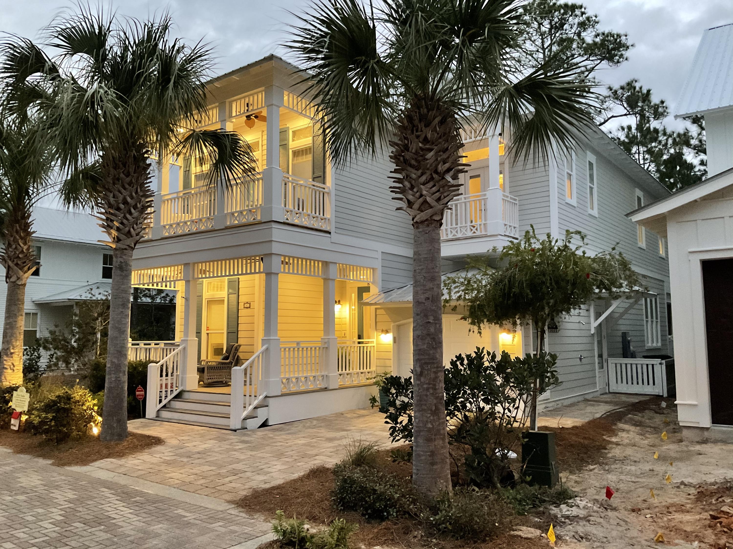 COTTAGES AT EASTERN LAKE - Residential
