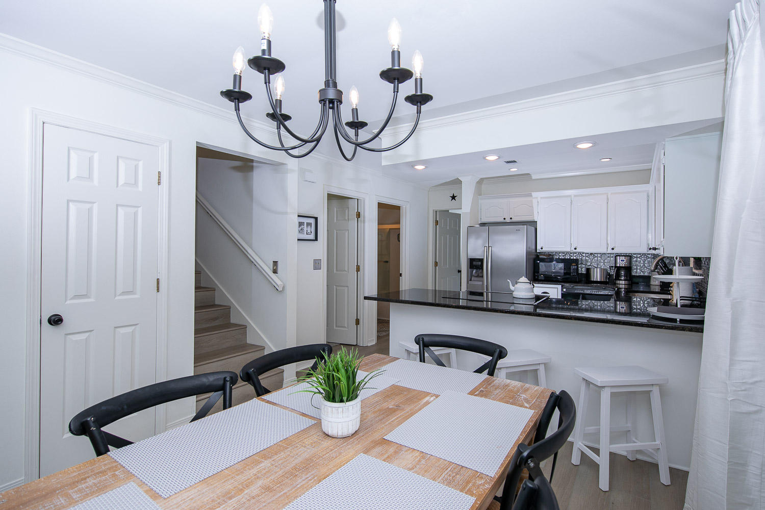 BLUE MOUNTAIN BEACH - Residential