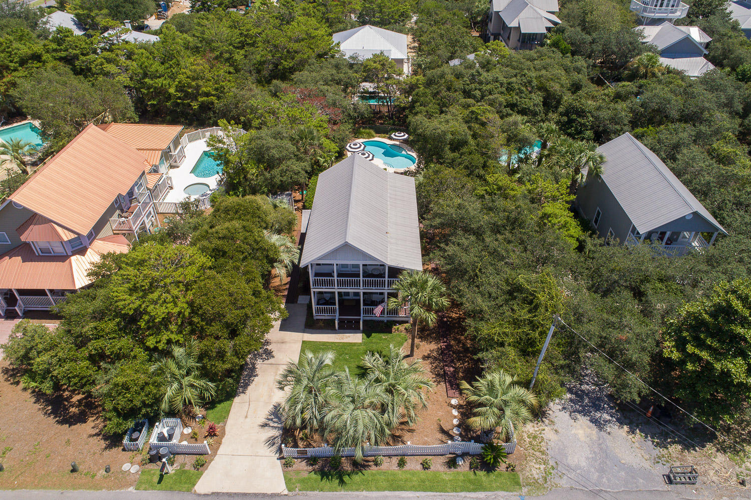 BLUE MOUNTAIN BEACH - Residential