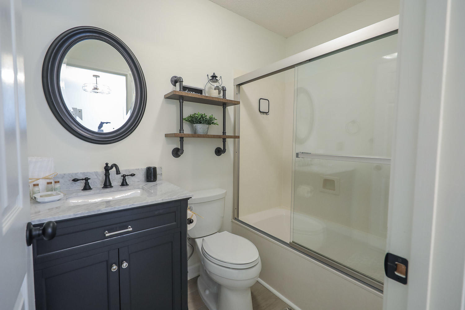 BLUE MOUNTAIN BEACH - Residential