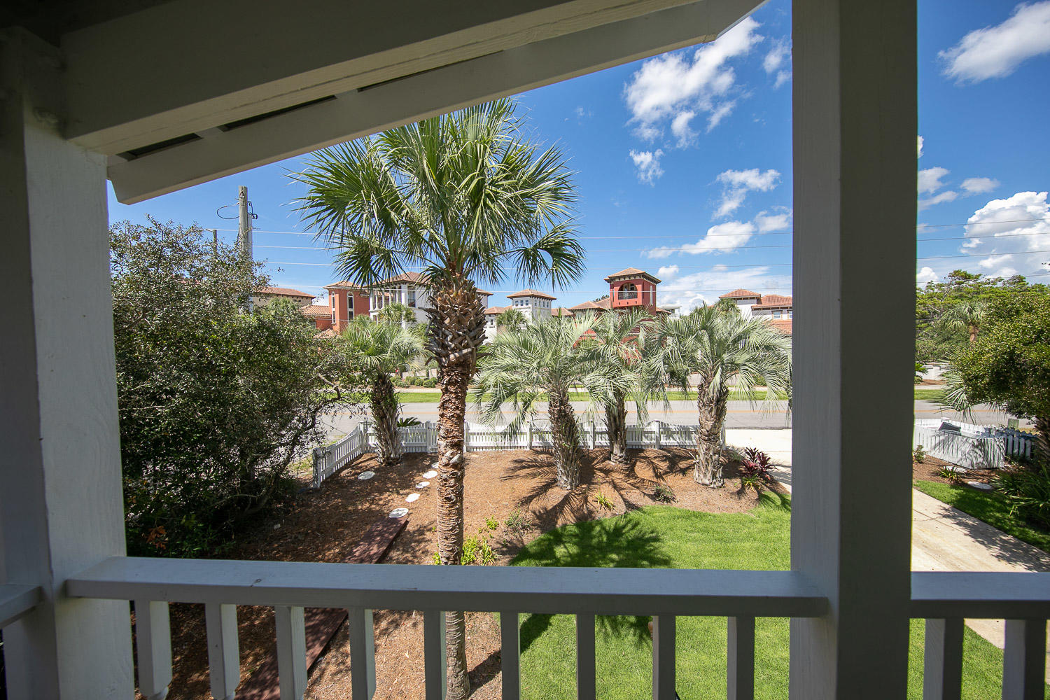 BLUE MOUNTAIN BEACH - Residential