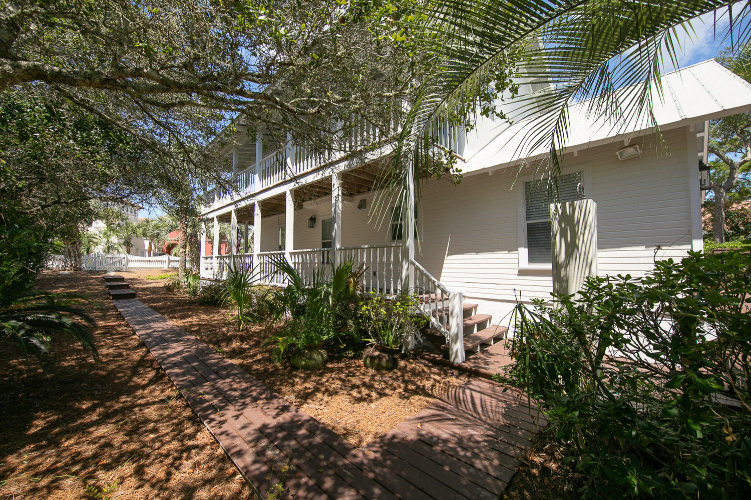 BLUE MOUNTAIN BEACH - Residential