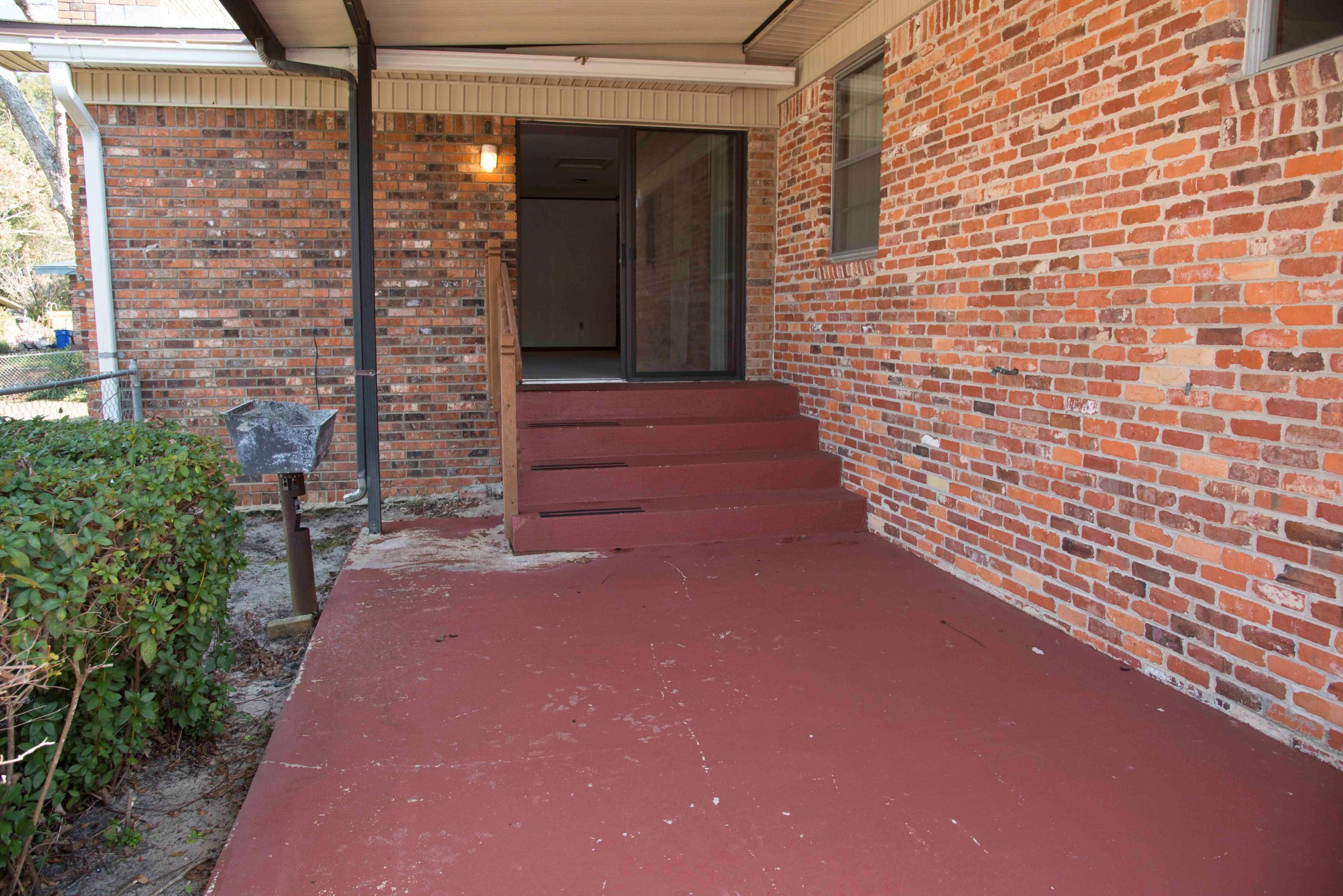 BAYOU WOODS - Residential