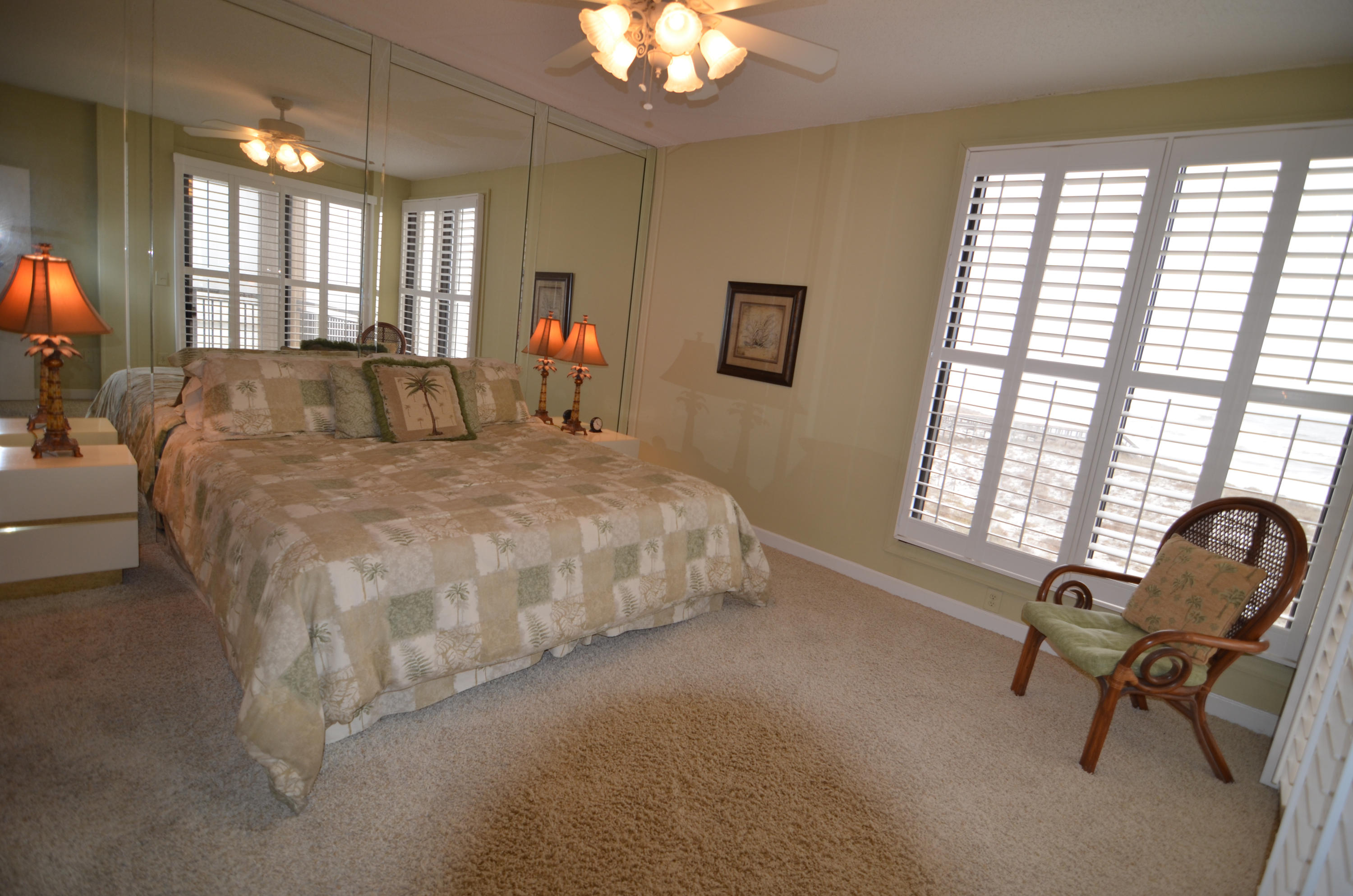 NAVARRE TOWERS CONDO - Residential