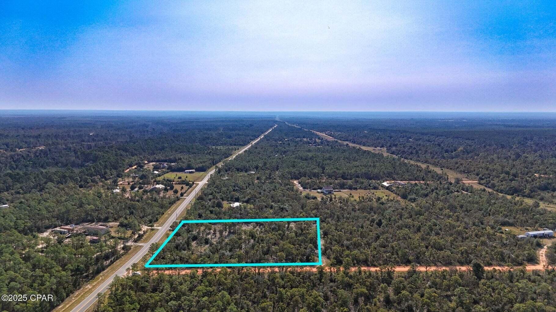 NO RECORDED SUBDIVISION - Land
