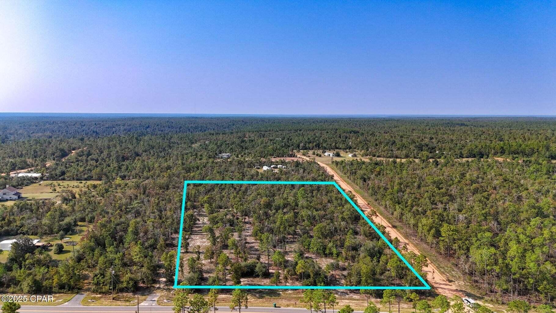NO RECORDED SUBDIVISION - Land